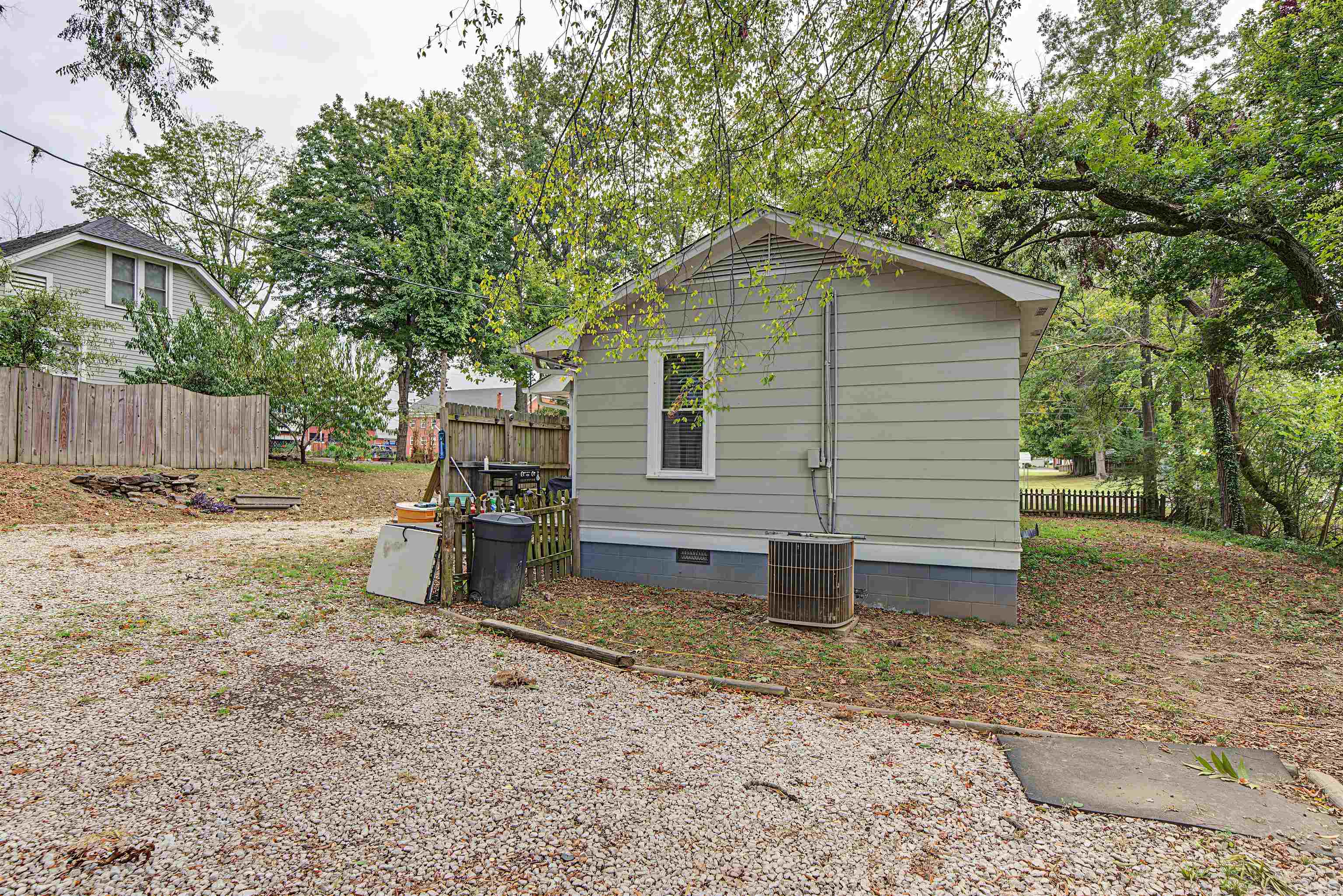 312 W Jackson St Property Photo 25