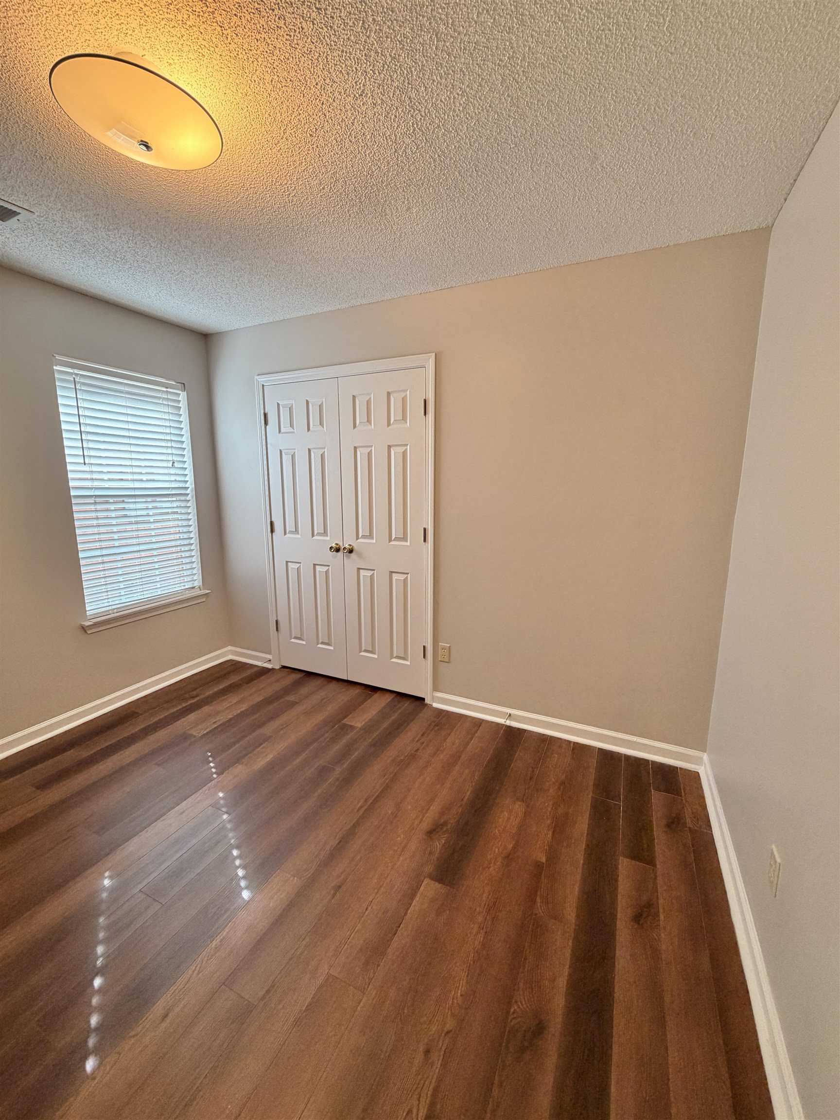 1857 Winship Dr Property Photo 13
