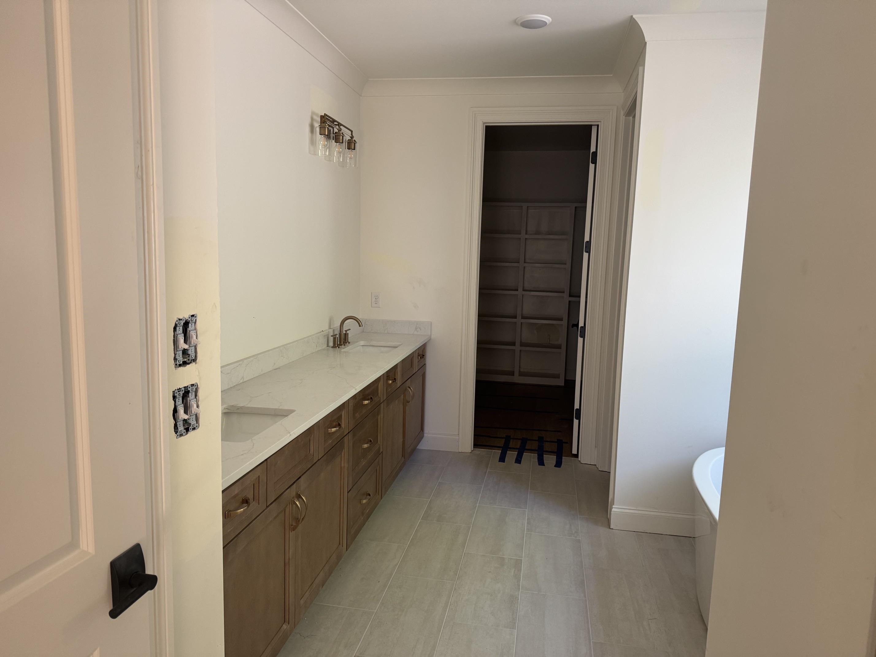 5397 Wheaton Park Ct Property Photo 10