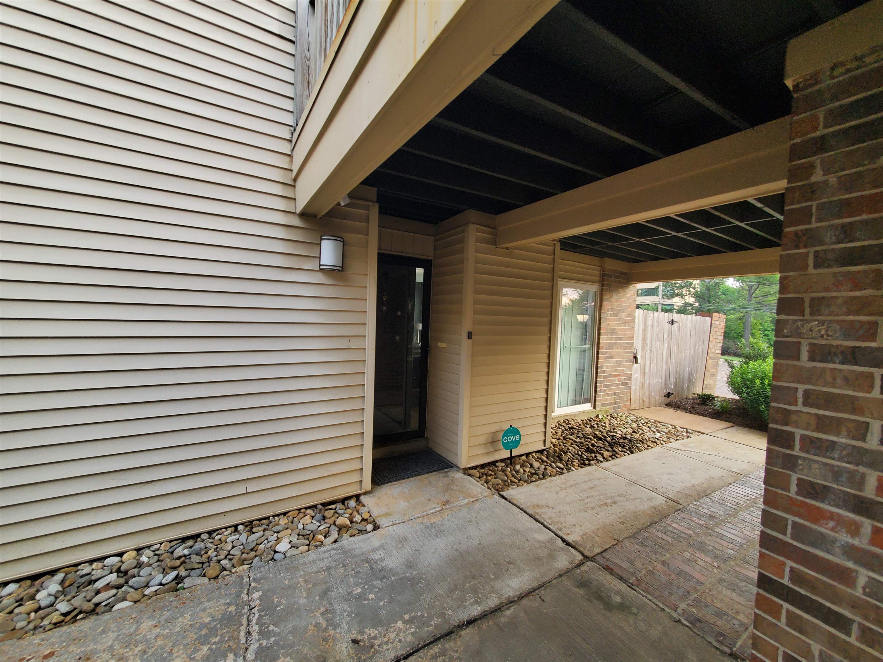 6615 Poplar Ave 1 Property Photo 1