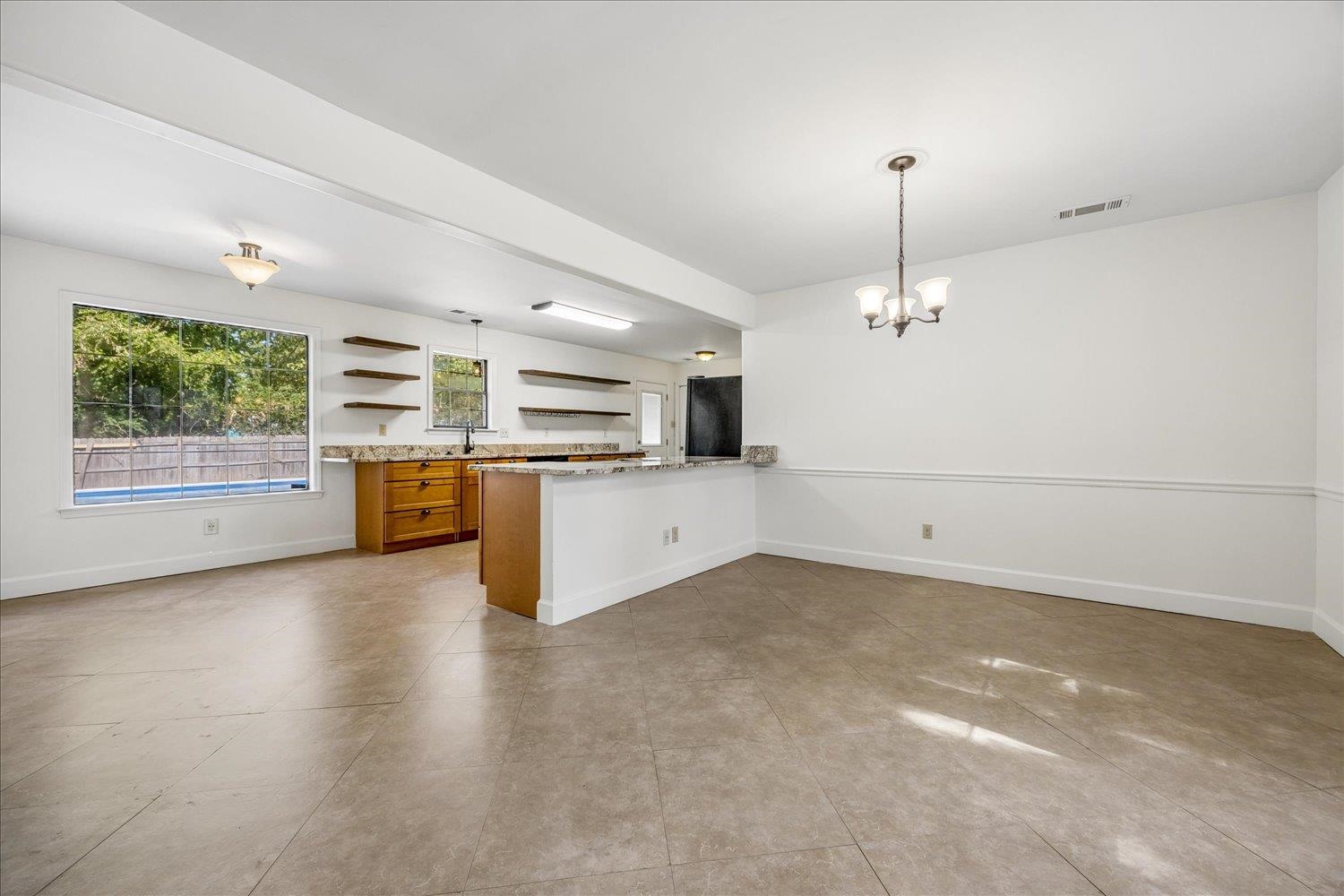 9450 Woodcutter Ln Property Photo 10