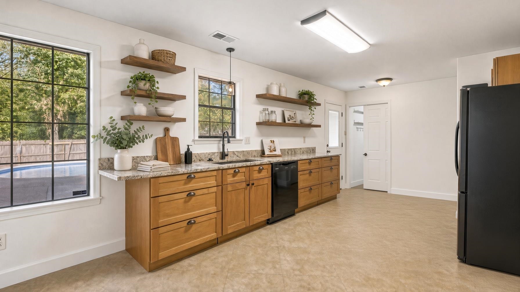 9450 Woodcutter Ln Property Photo 13
