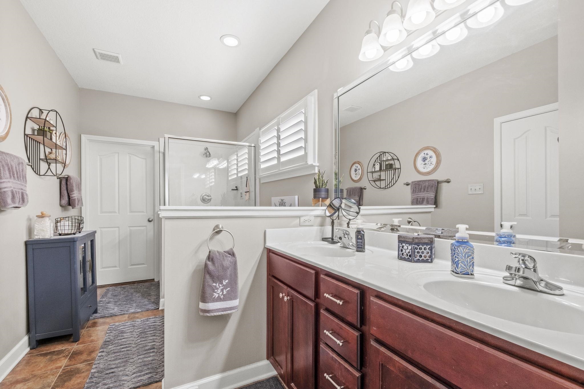 8680 Watercrest Dr Property Photo 15