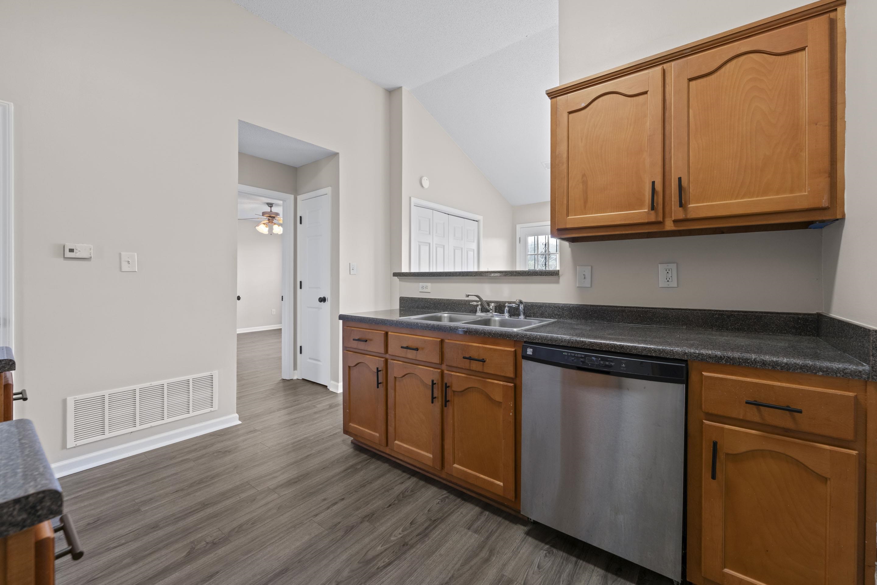 2529 Boxford Ln Property Photo 11
