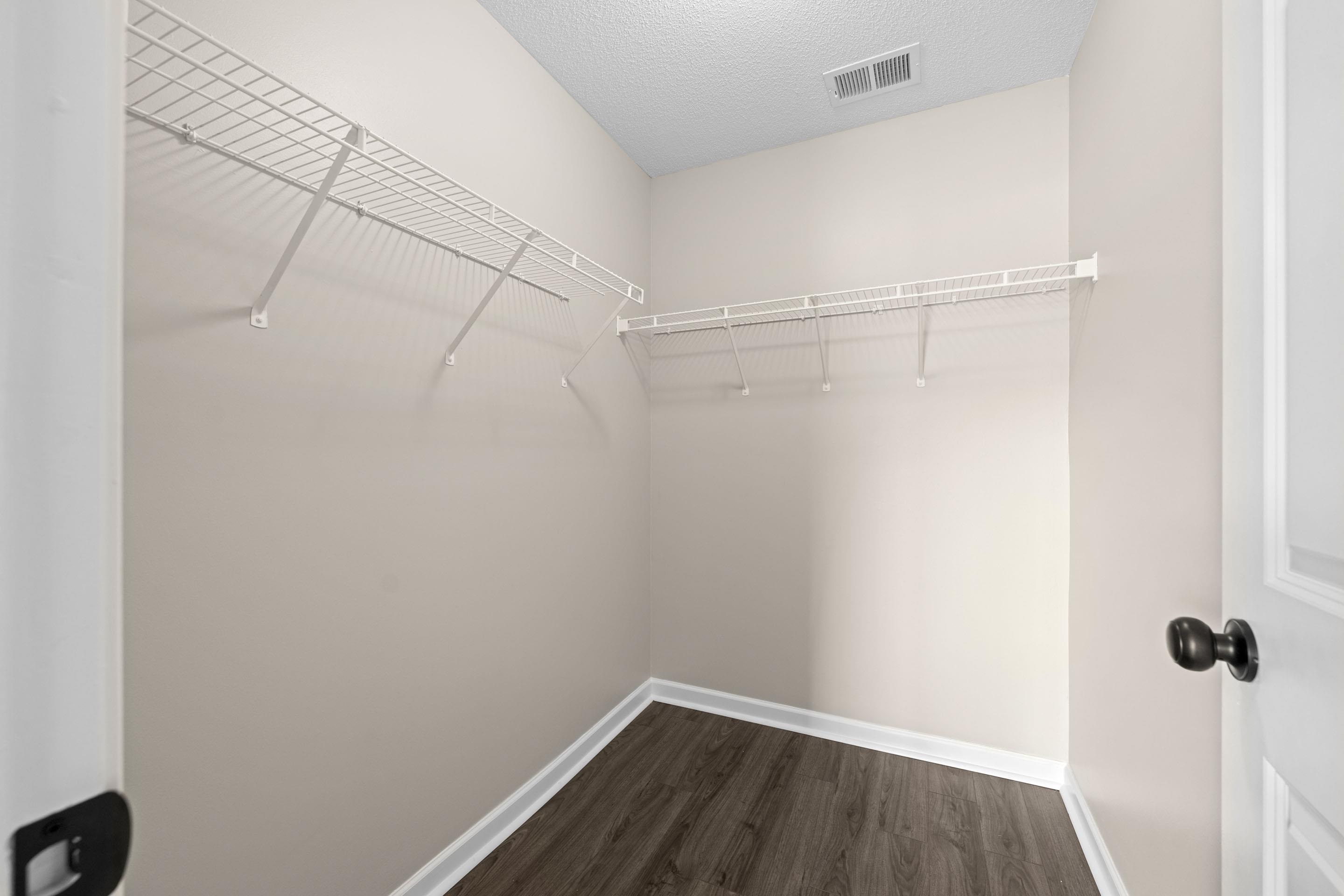 2529 Boxford Ln Property Photo 16