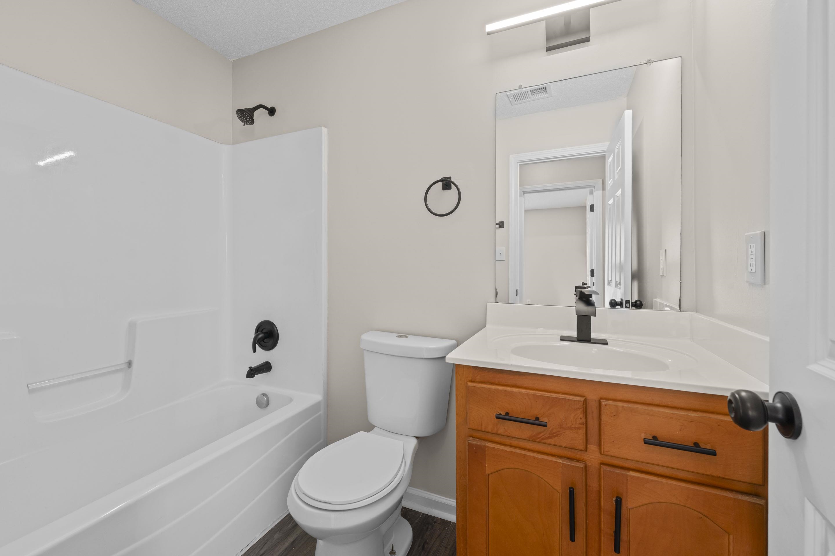 2529 Boxford Ln Property Photo 24