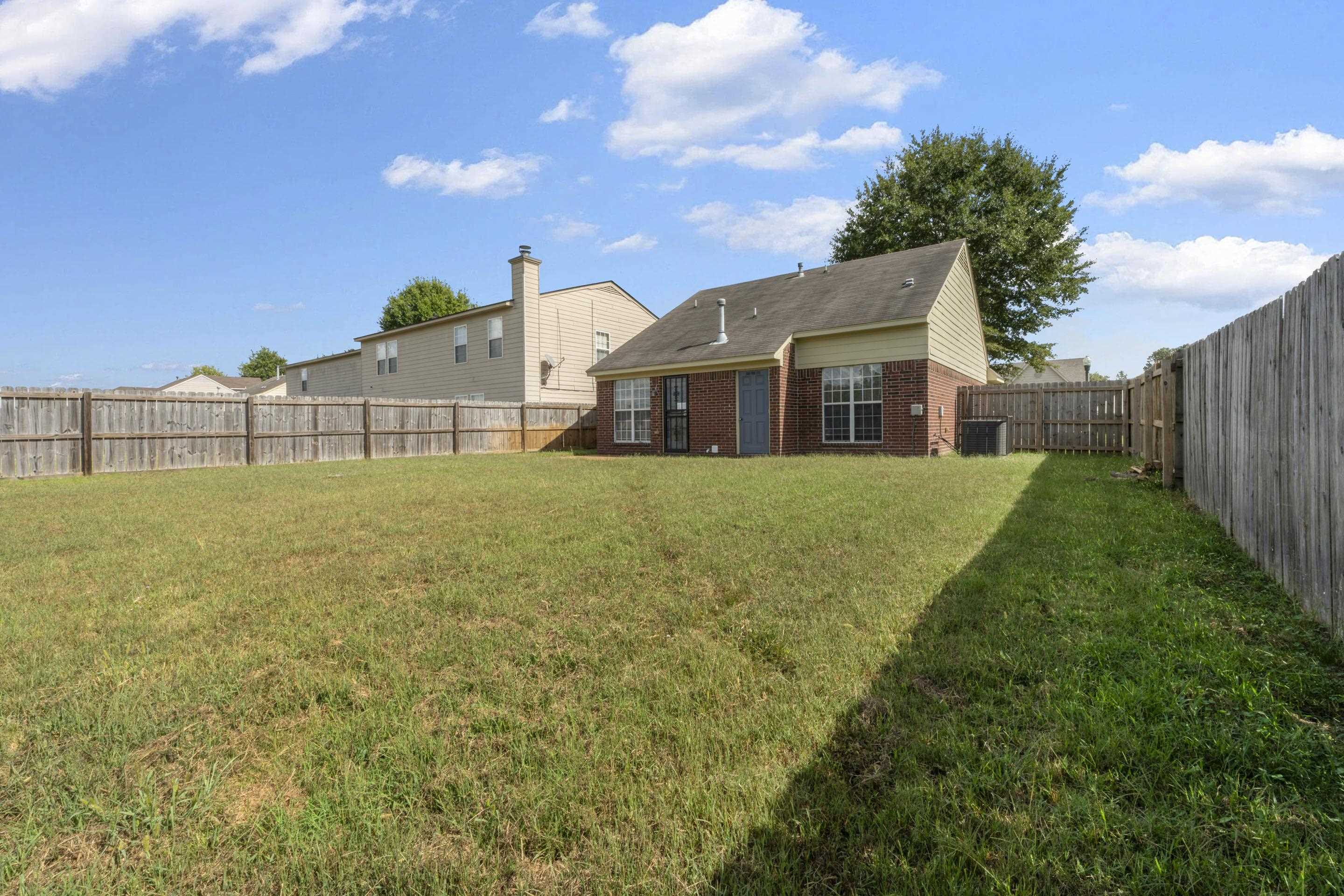 2529 Boxford Ln Property Photo 26