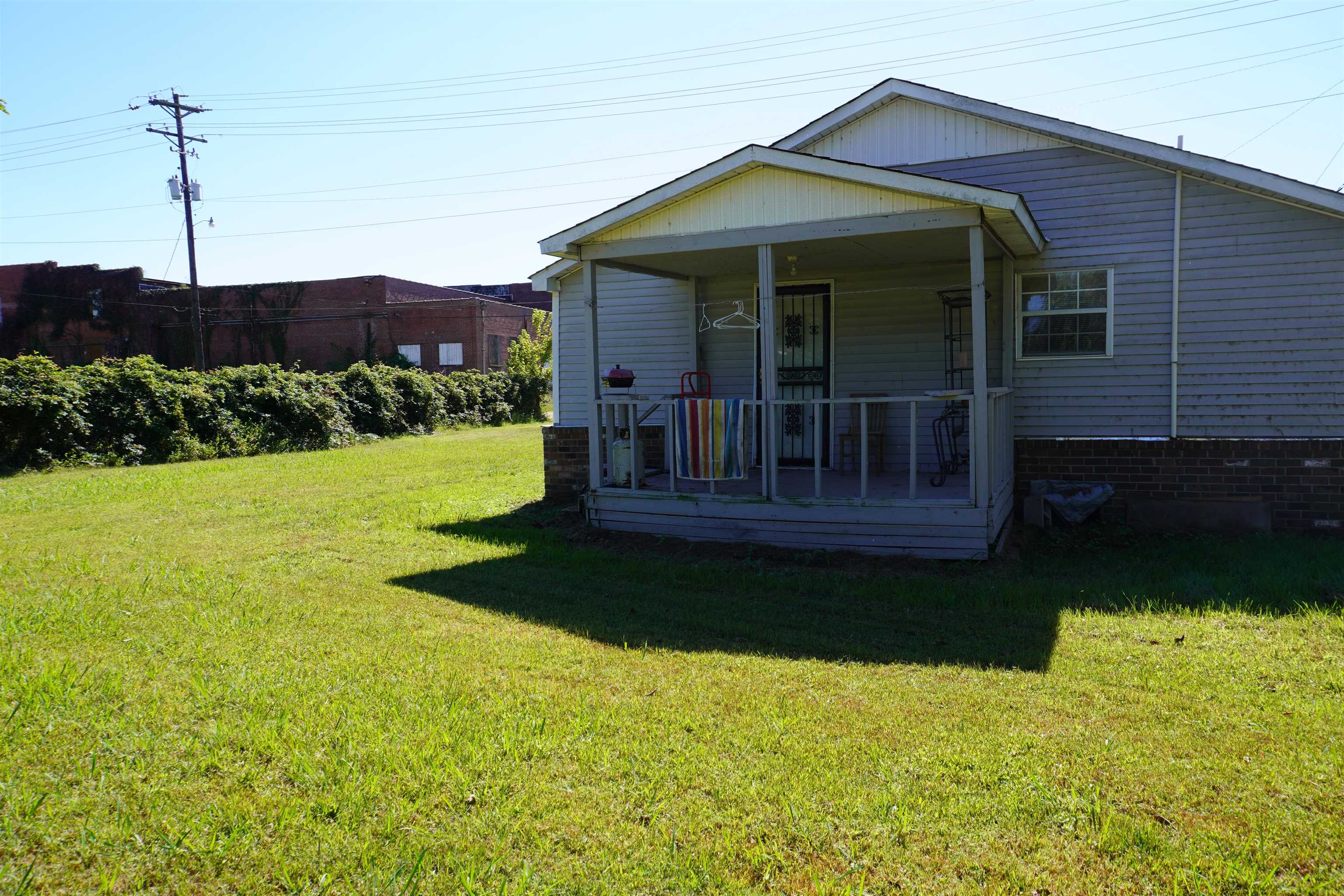 621 Etheridge St Property Photo 20
