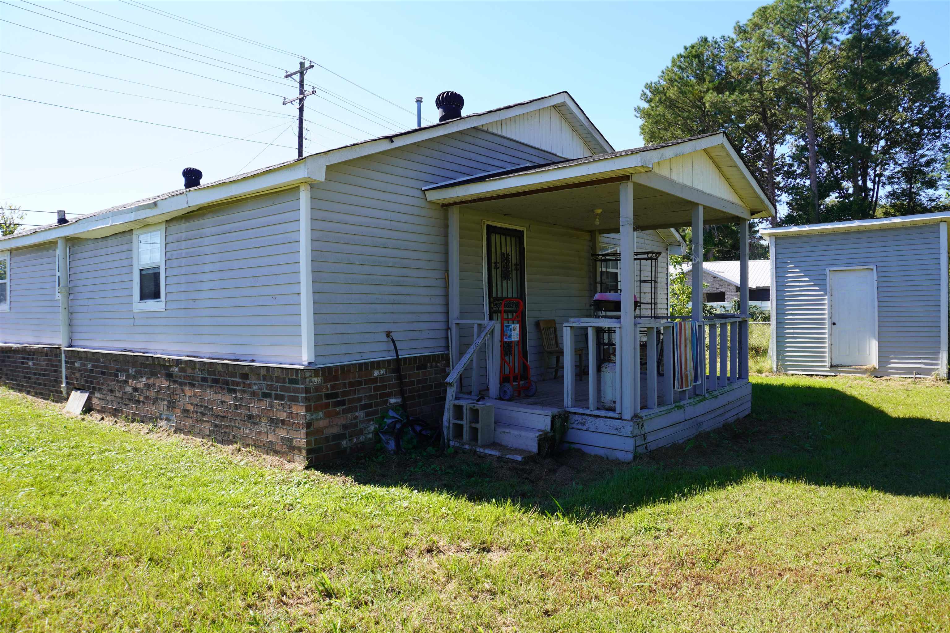 621 Etheridge St Property Photo 24