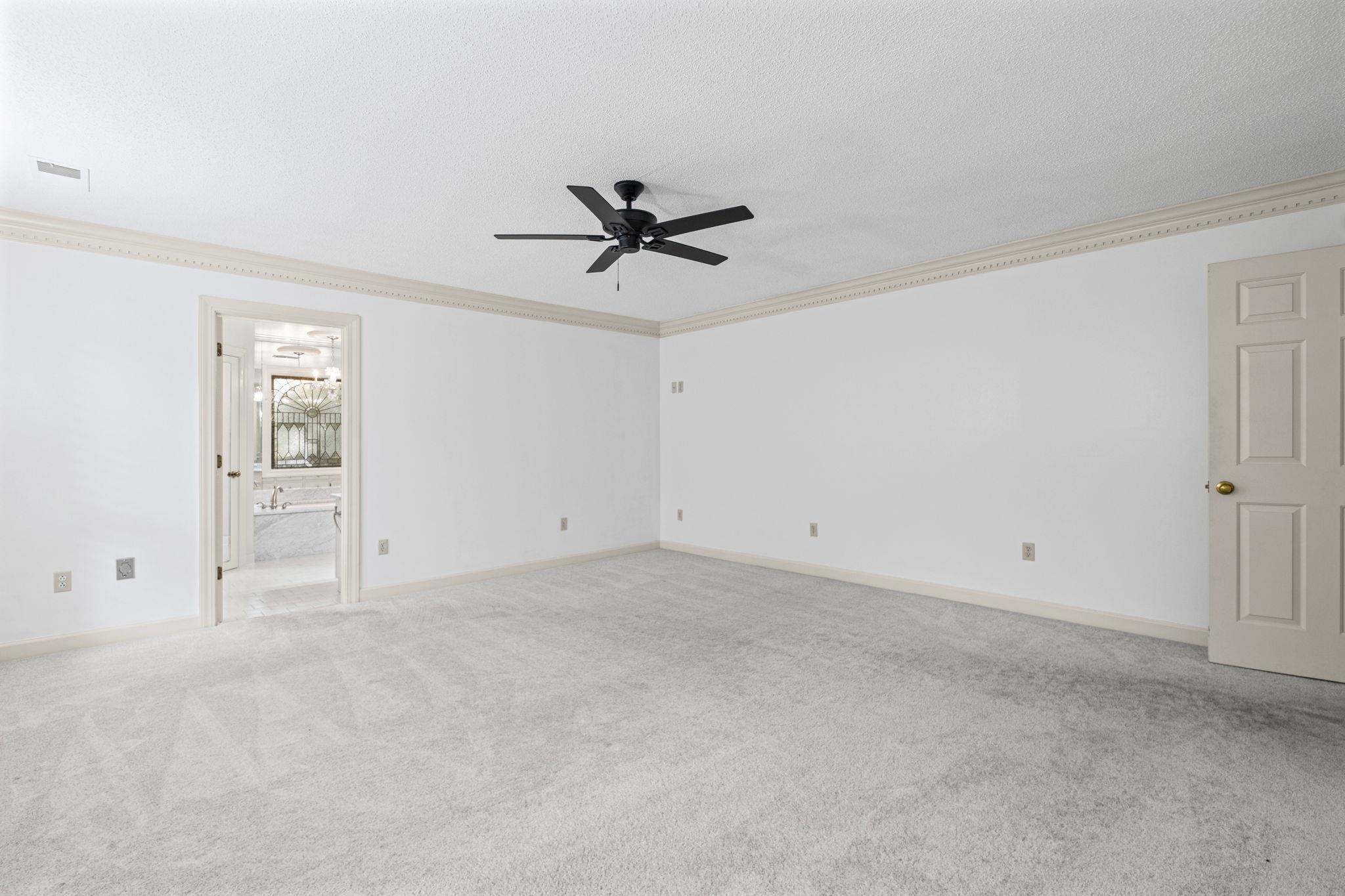 1524 Garland Dr Property Photo 13
