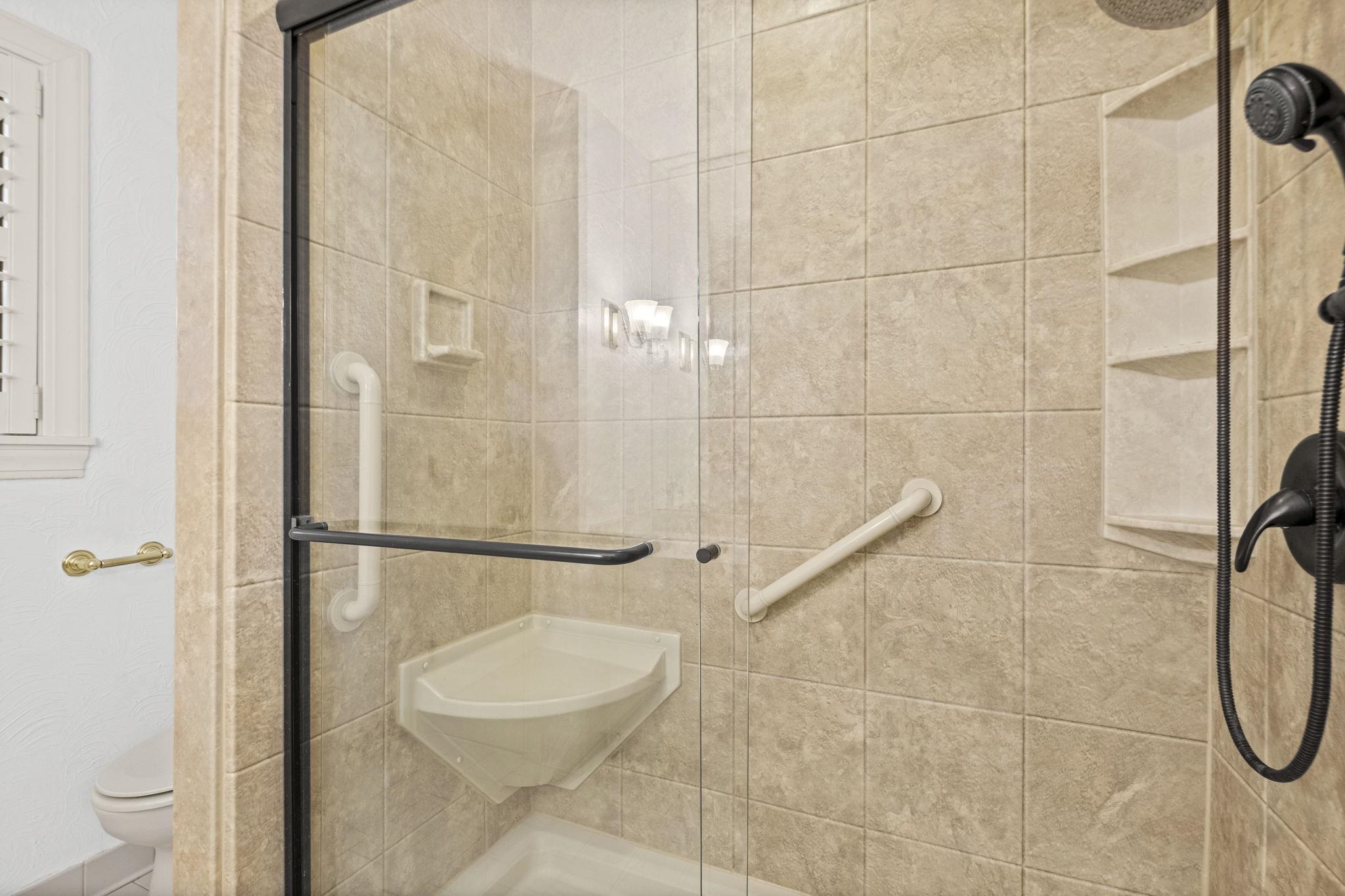 1524 Garland Dr Property Photo 21