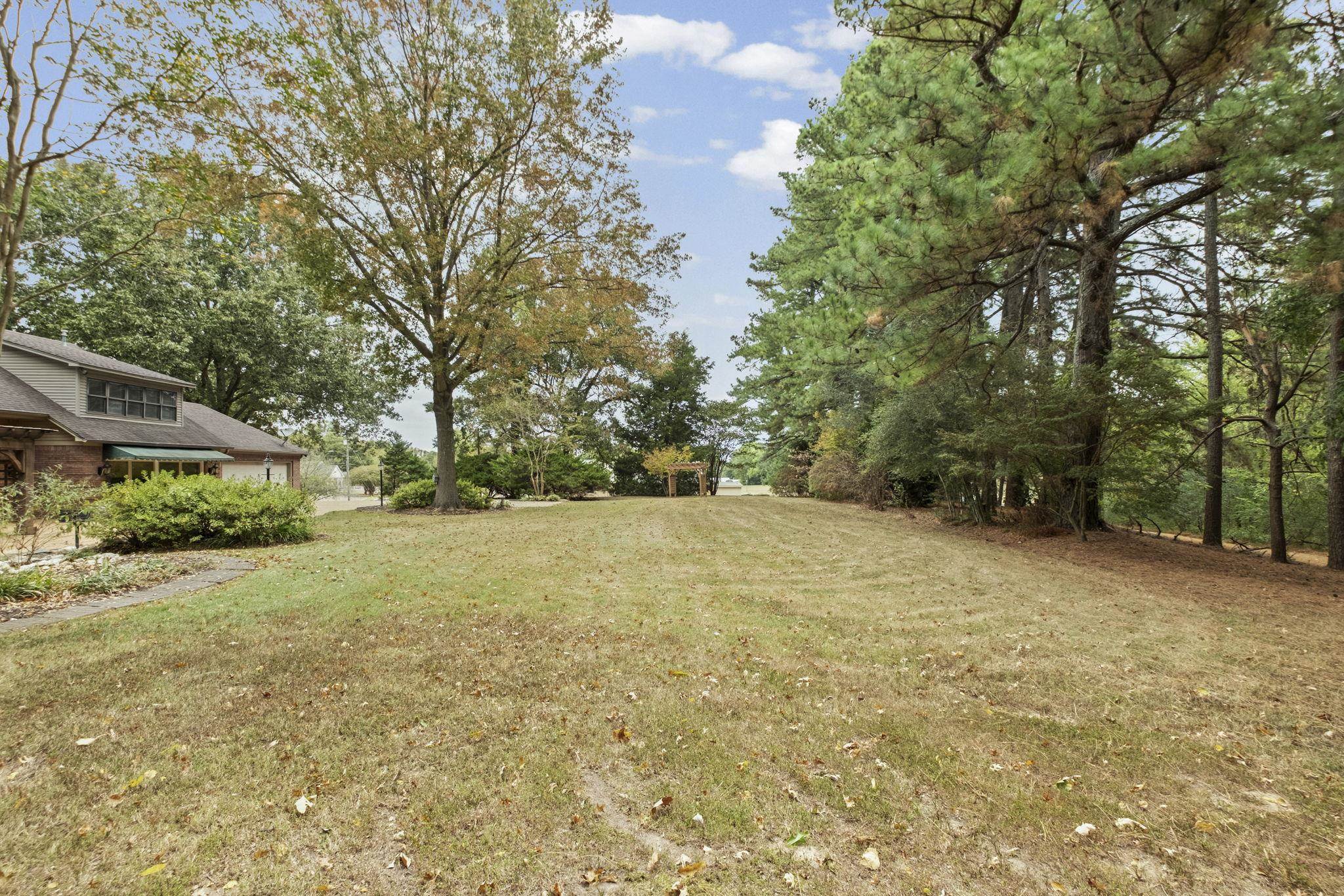 1524 Garland Dr Property Photo 34