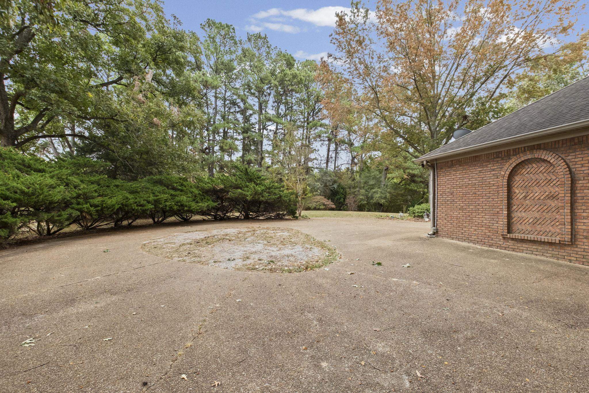 1524 Garland Dr Property Photo 35