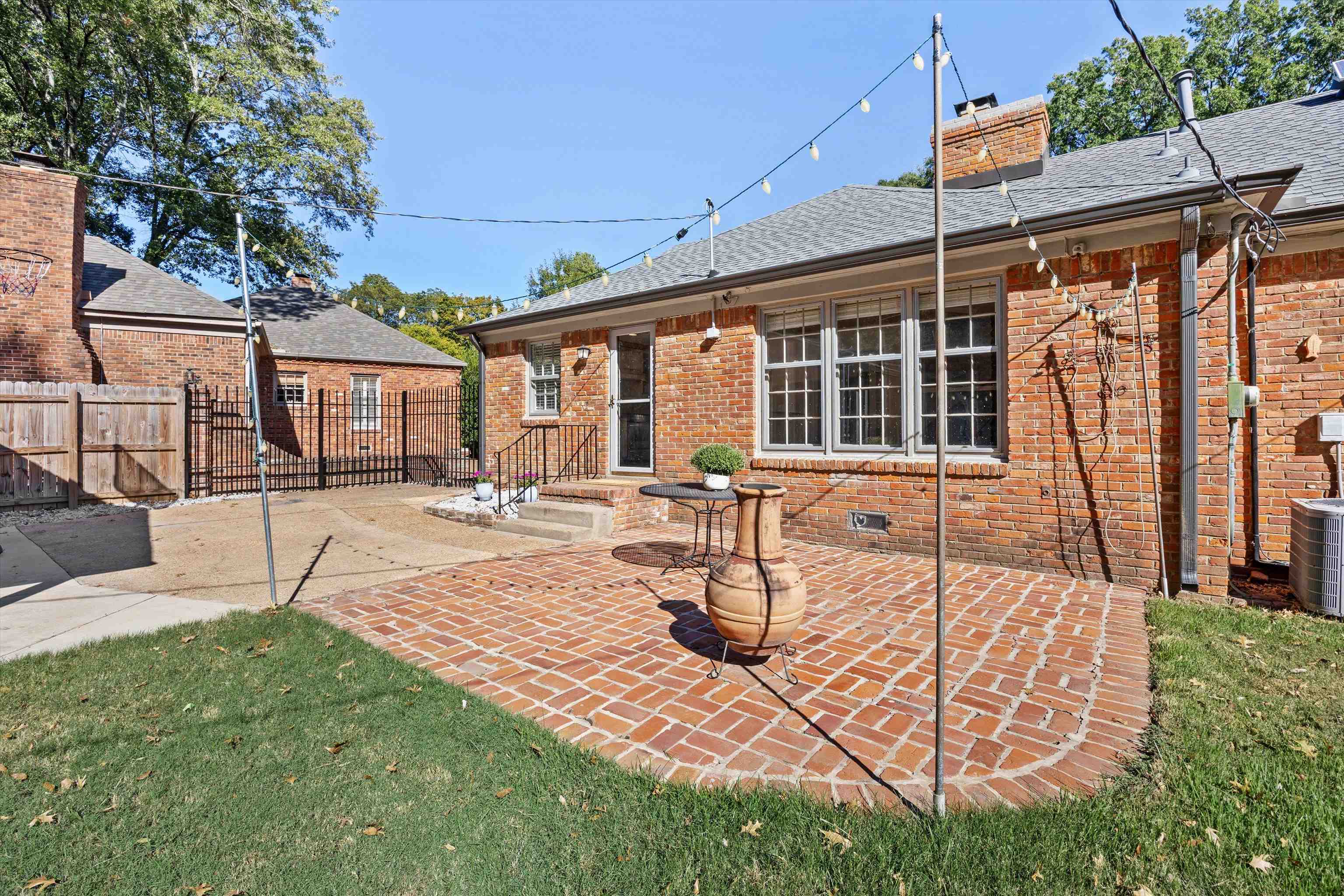 507 Melody Ln Property Photo 10