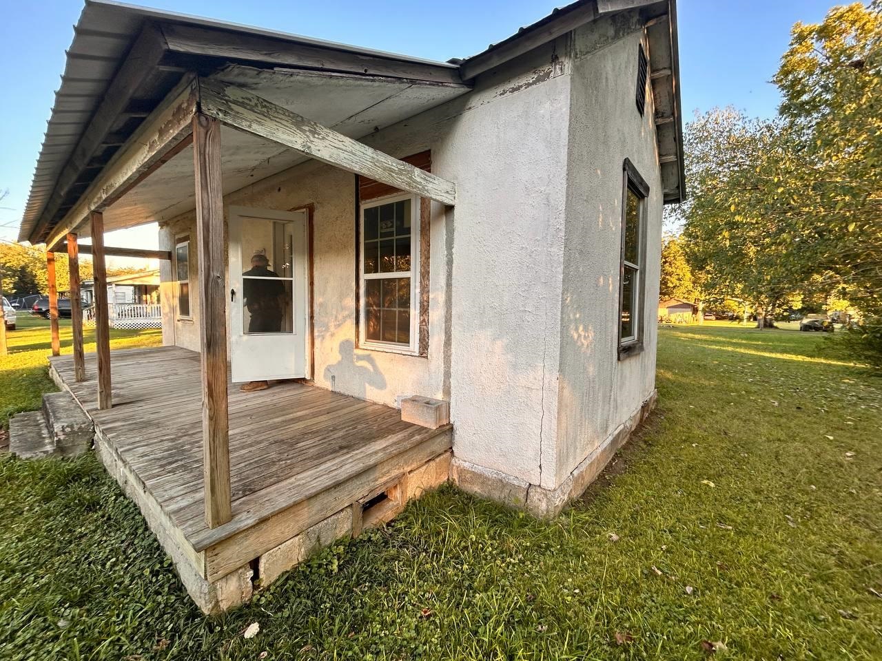1809 Cumberland Ave Property Photo 2