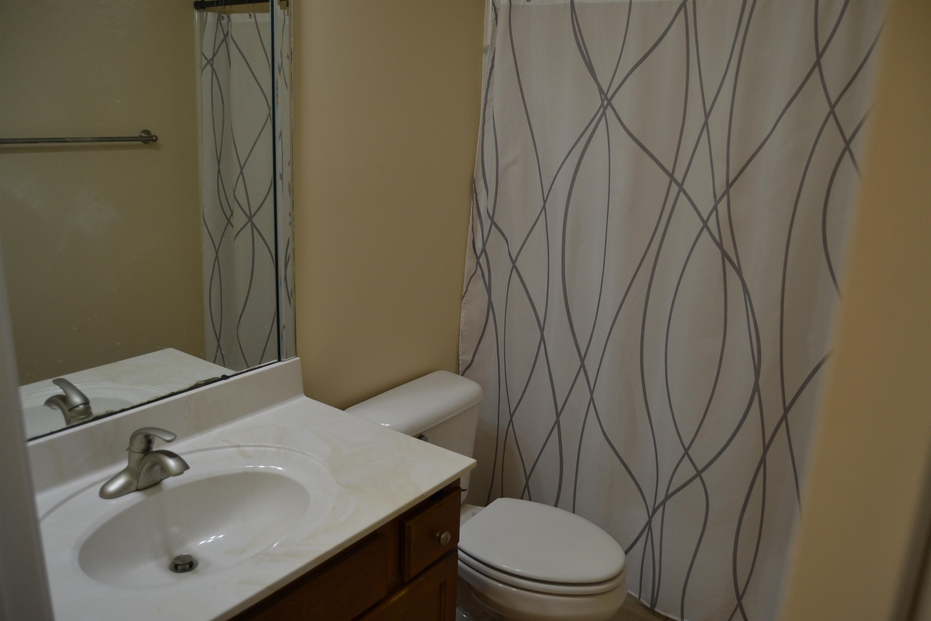9160 Huntington Oak Dr Property Photo 26