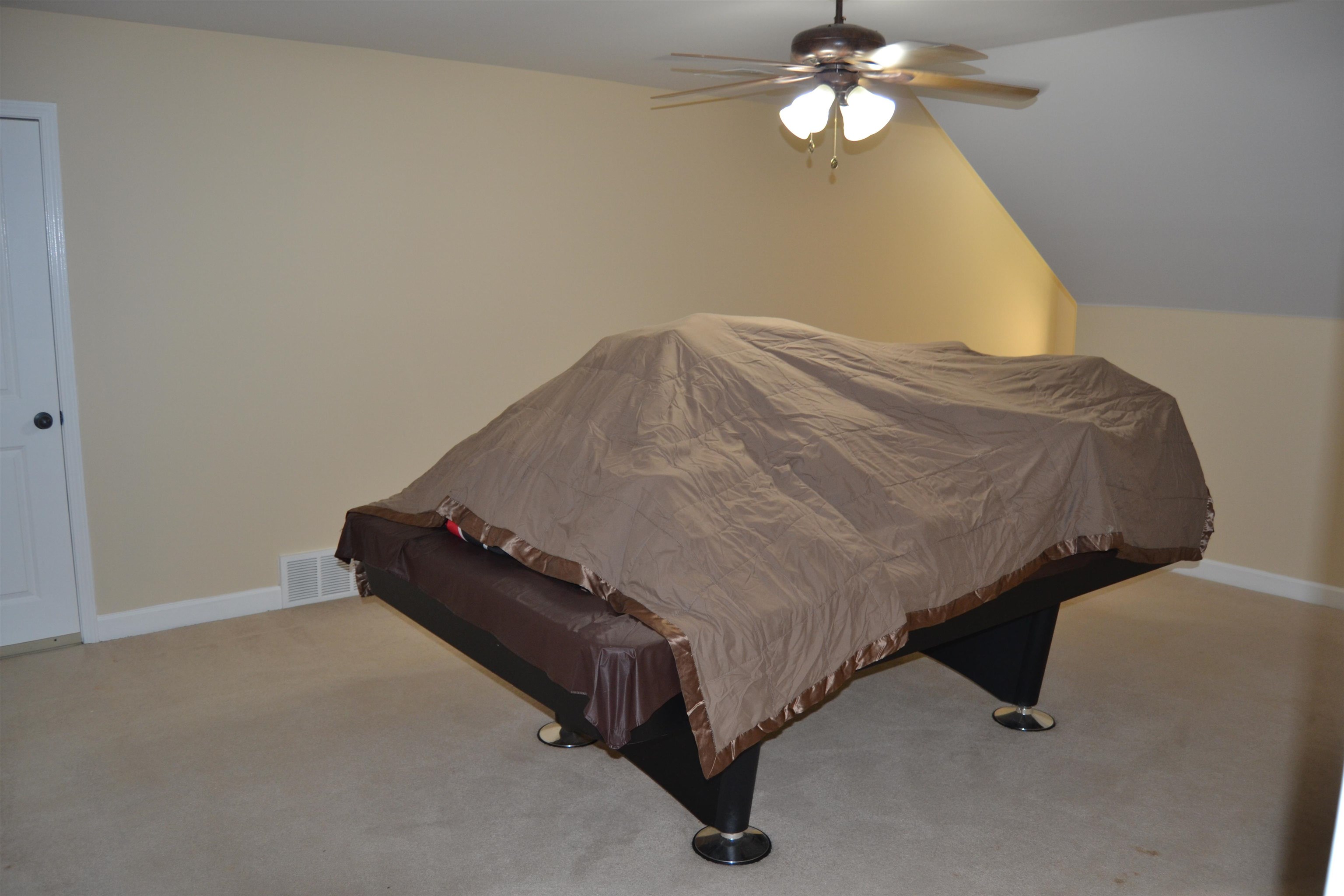 9160 Huntington Oak Dr Property Photo 30