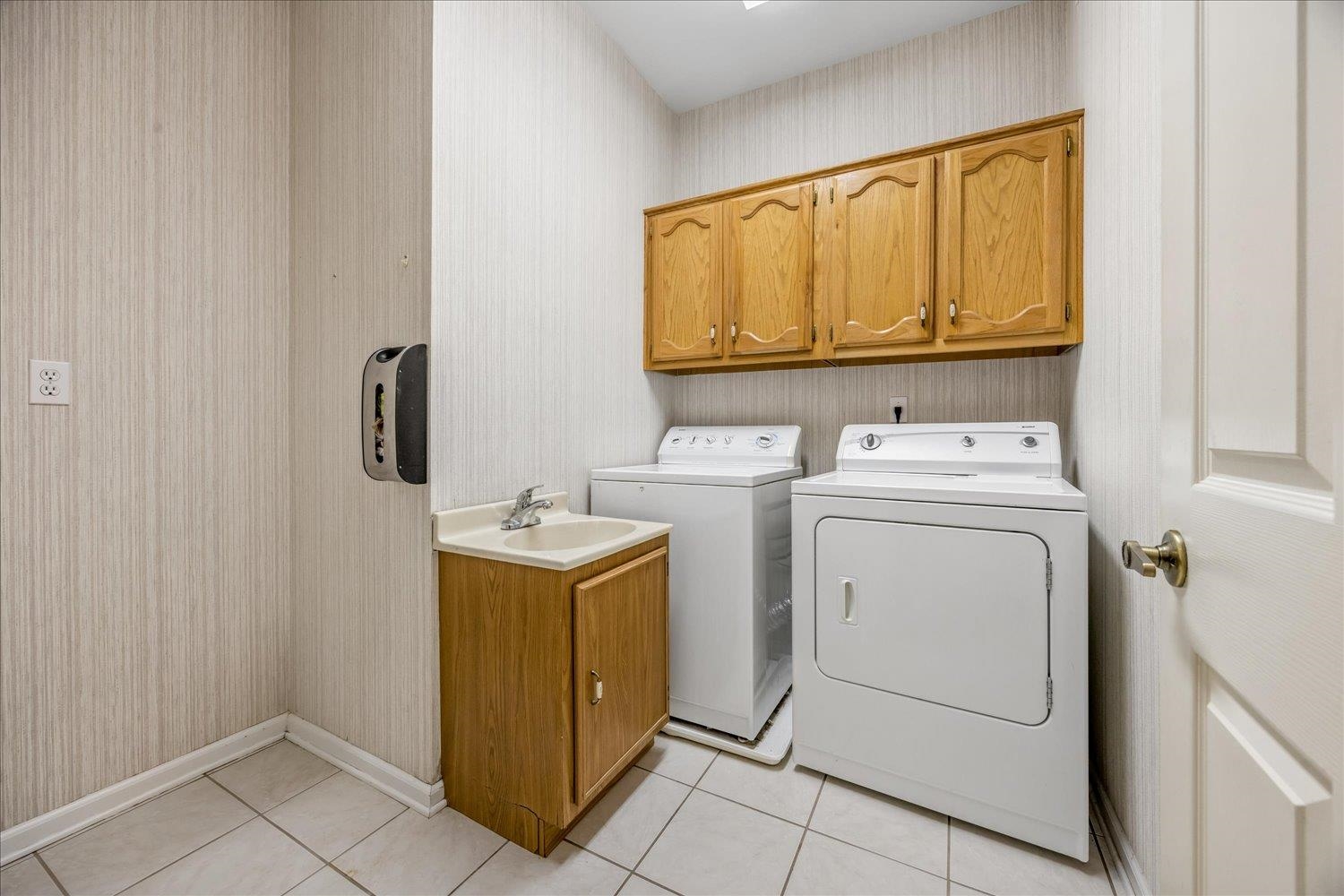 3102 Hayley Cv Property Photo 14