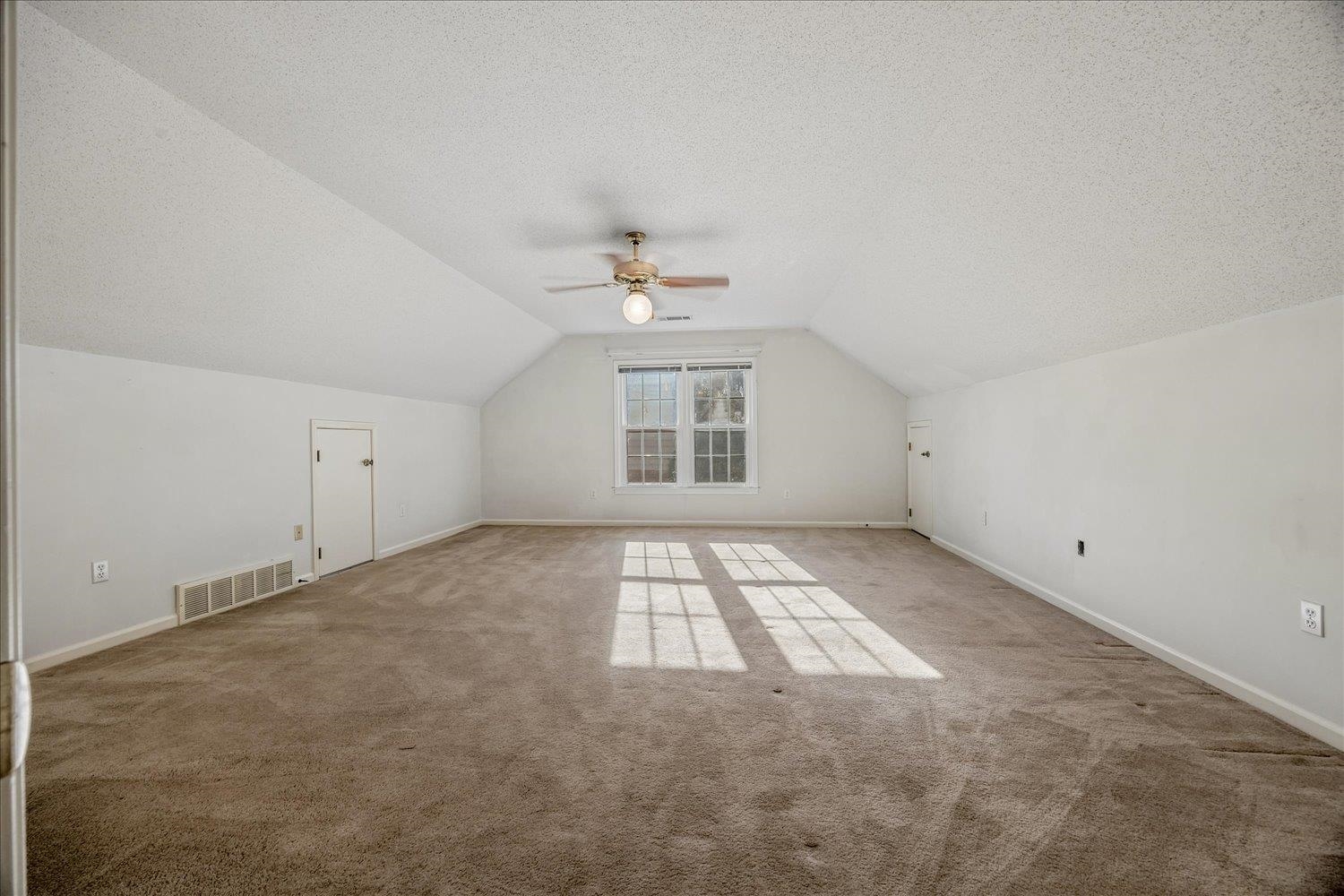 3102 Hayley Cv Property Photo 27