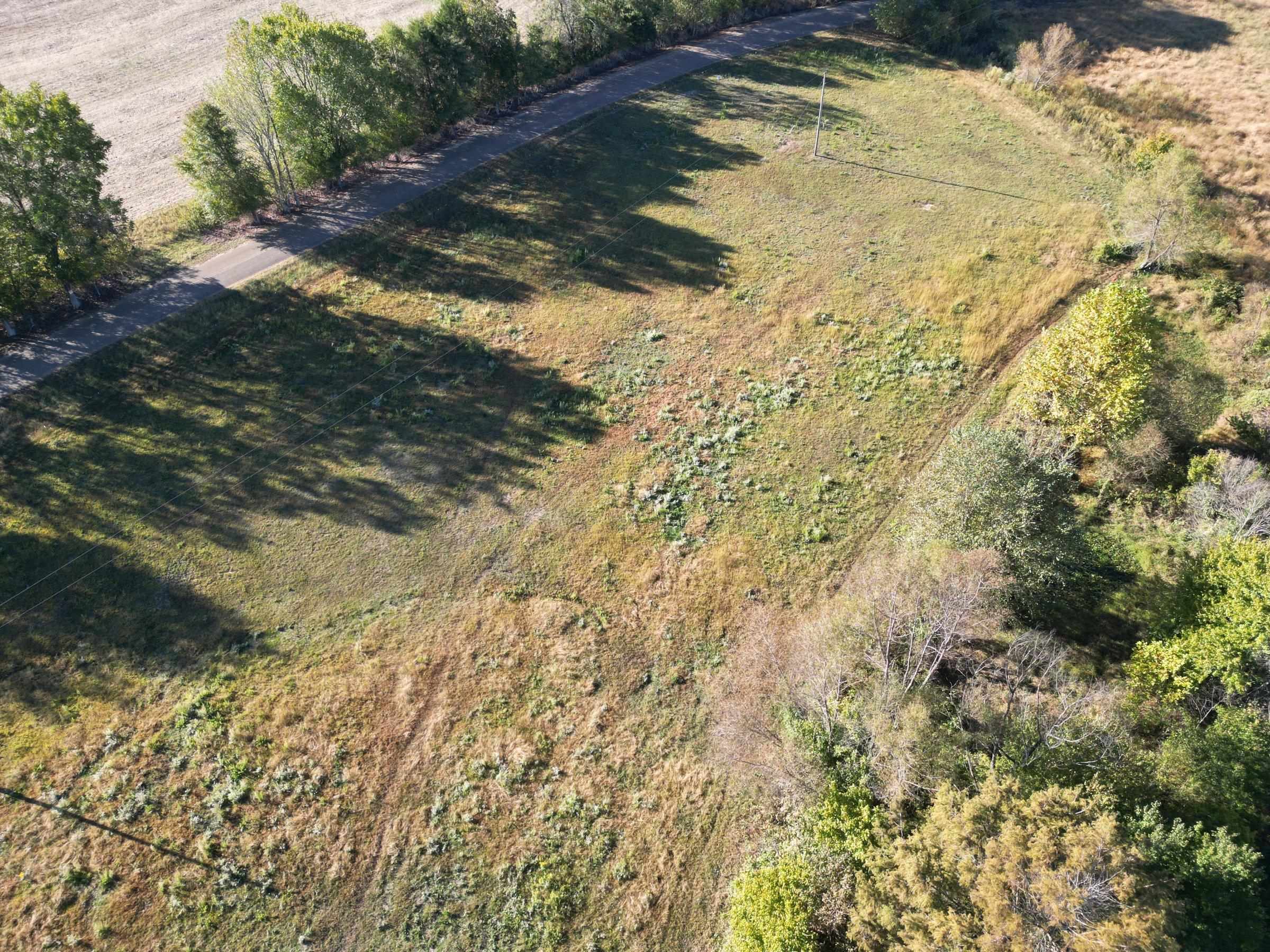 Tract 5 Overton Loop Property Photo 3