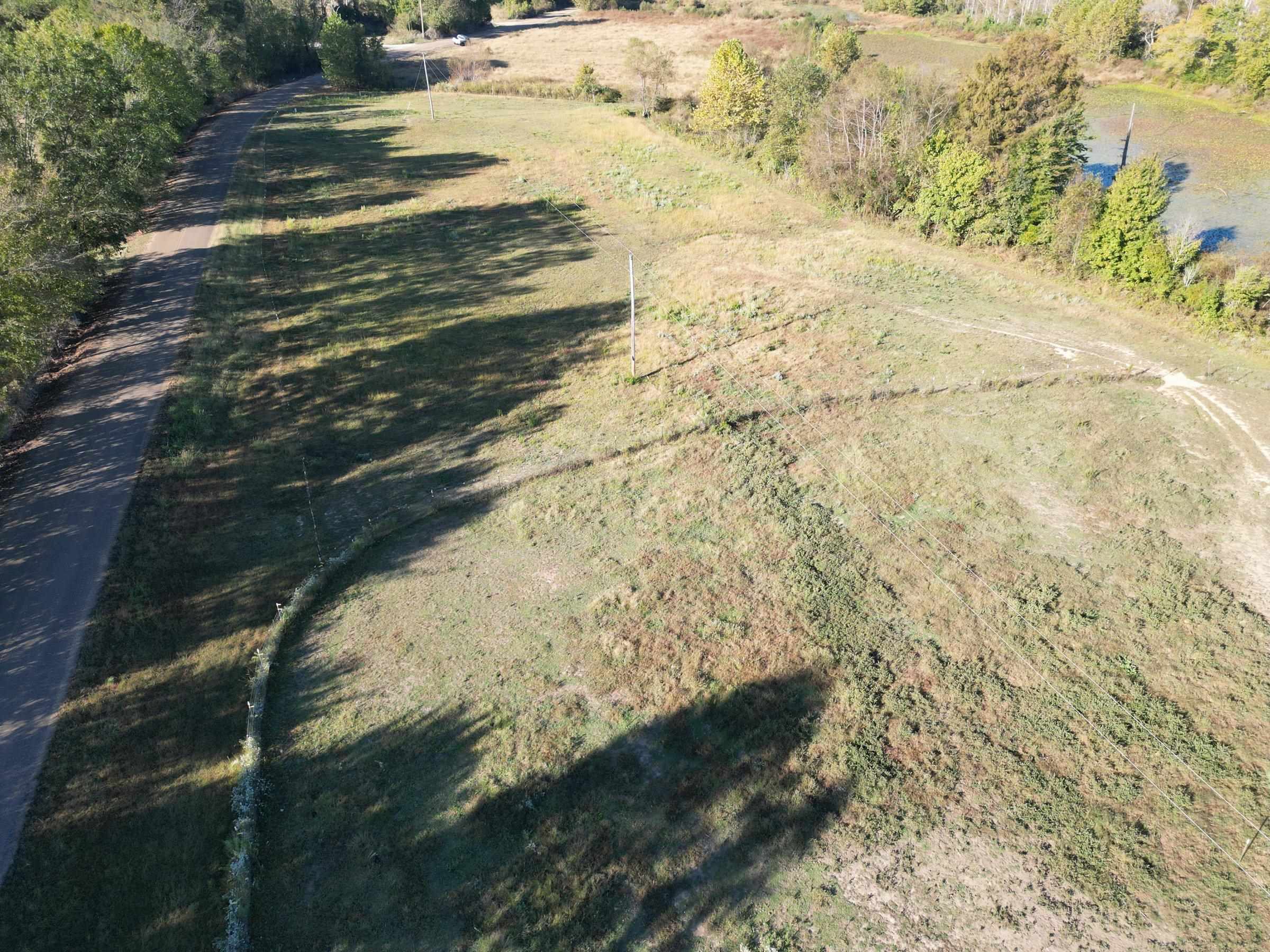 Tract 5 Overton Loop Property Photo 11