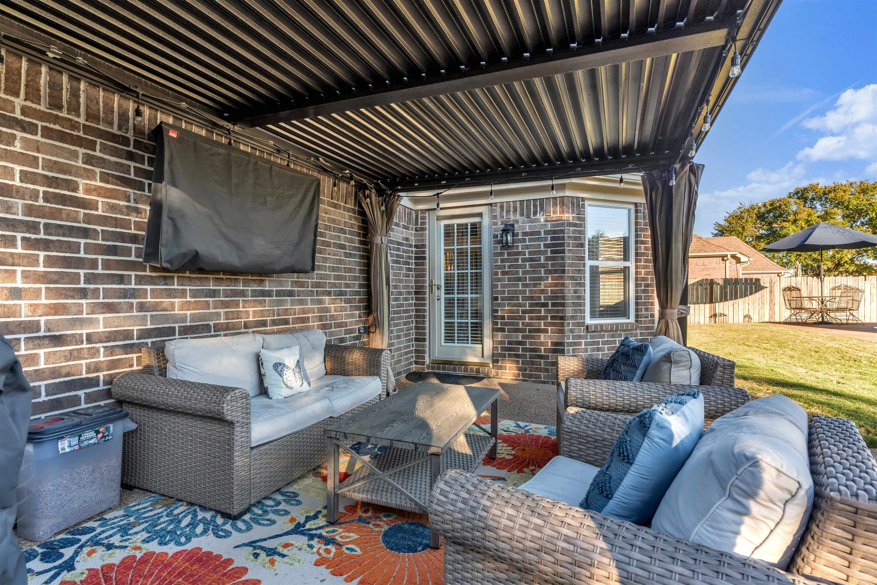 11225 Wolf Woods Dr Property Photo 6