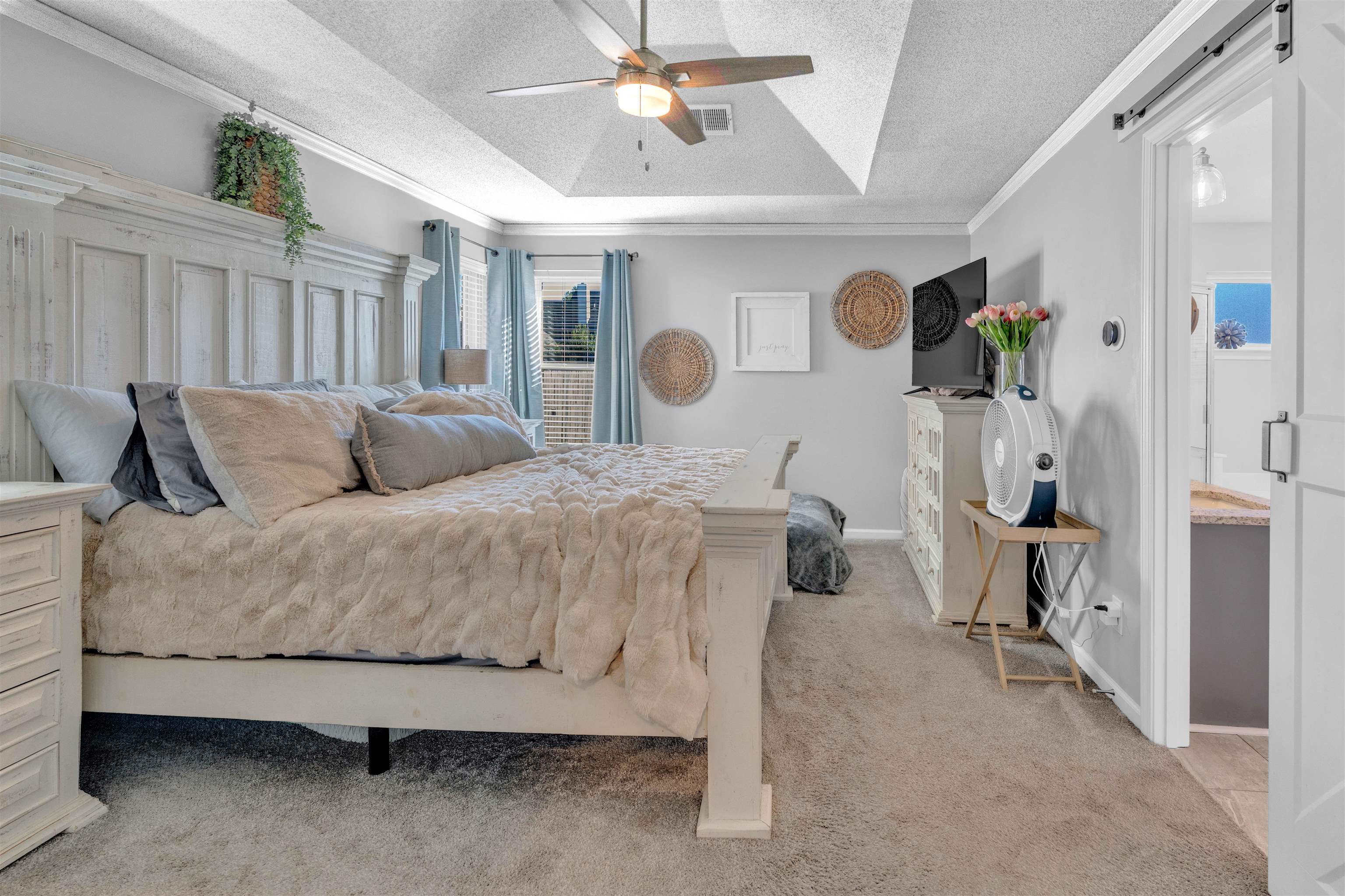 11225 Wolf Woods Dr Property Photo 14
