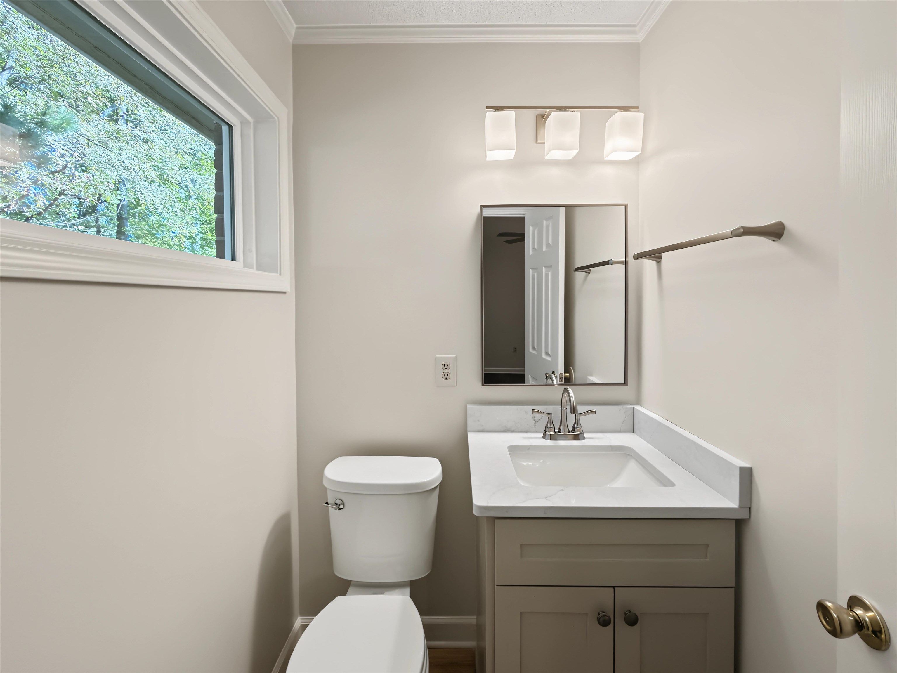 1019 Greencliff Rd Property Photo 17