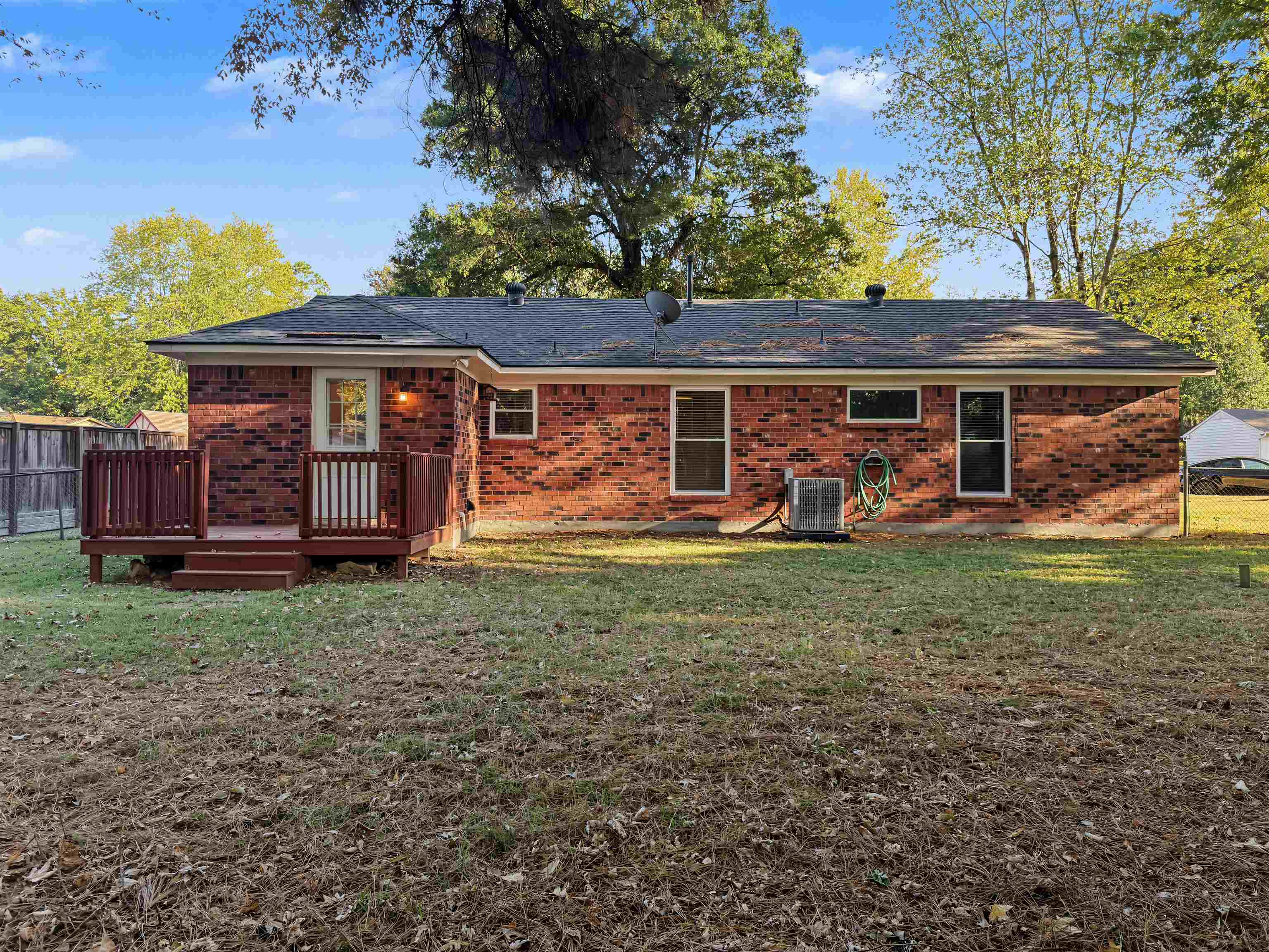 1019 Greencliff Rd Property Photo 18