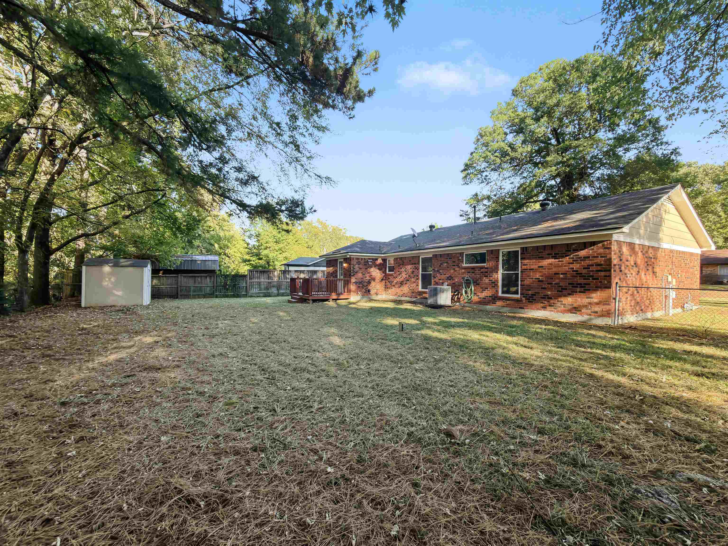 1019 Greencliff Rd Property Photo 20