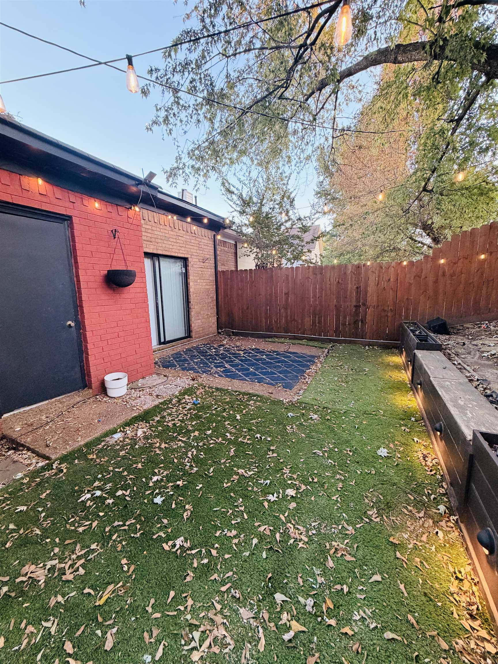 1615 Old Mill Stream Dr Property Photo 36