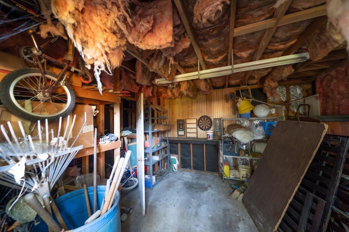 1691 York Ave Property Photo 23