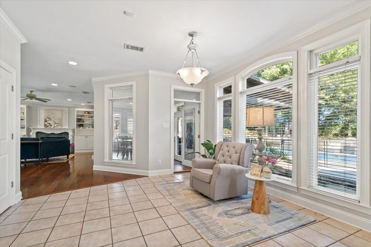 6236 Althorp Cv Property Photo 11