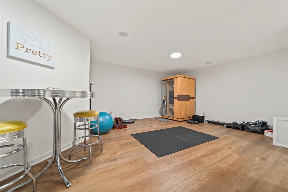 6236 Althorp Cv Property Photo 29