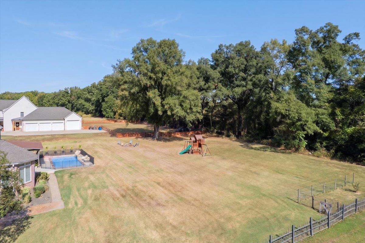 6236 Althorp Cv Property Photo 34