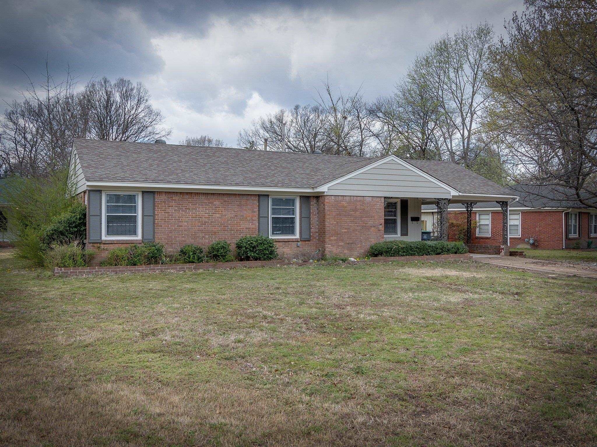 1675 Sea Isle Rd Property Photo 2