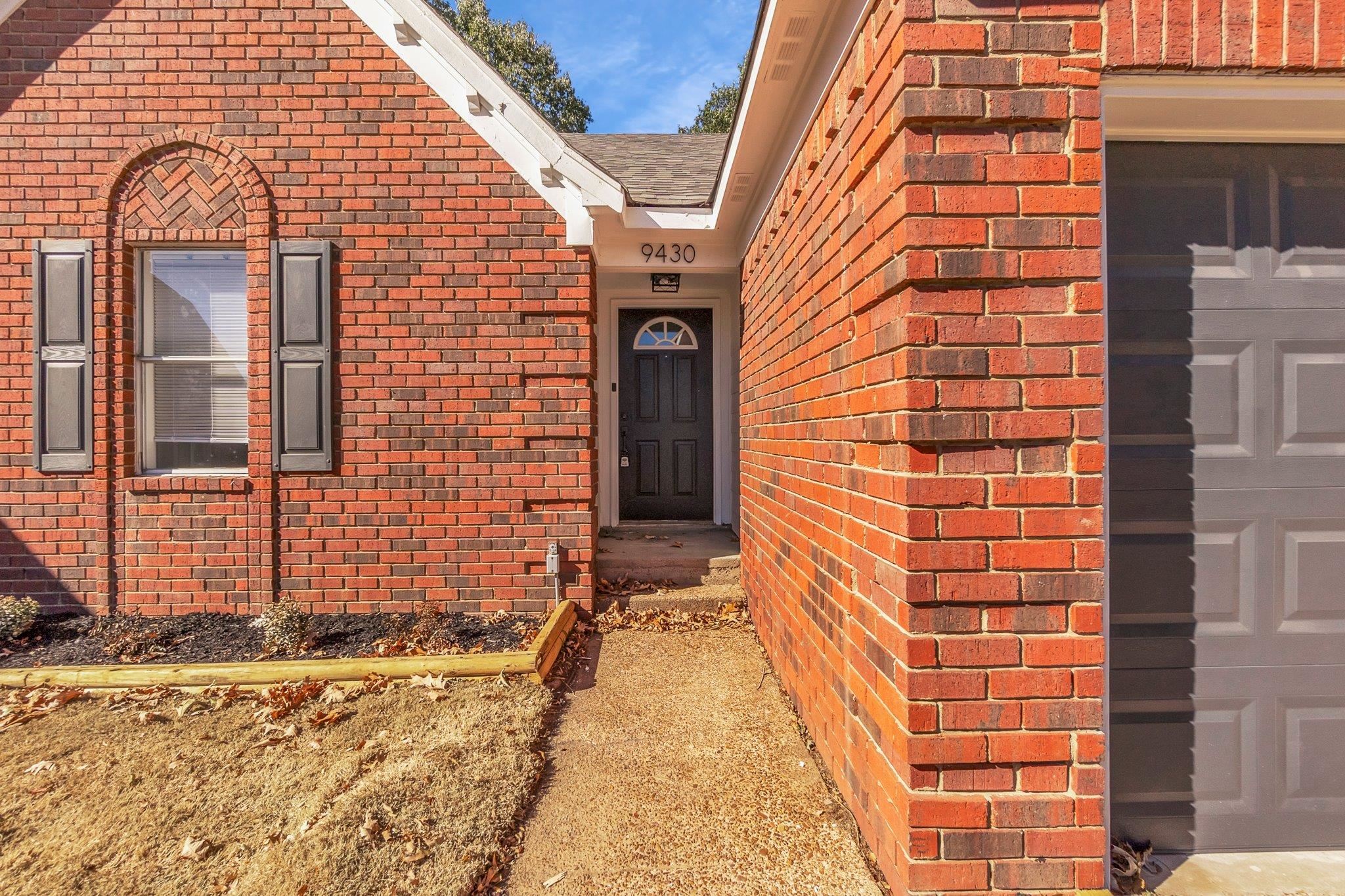 9430 Kaki Ln Property Photo 2