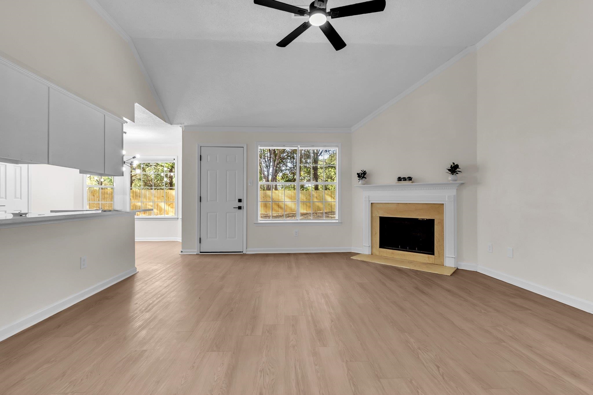9430 Kaki Ln Property Photo 4
