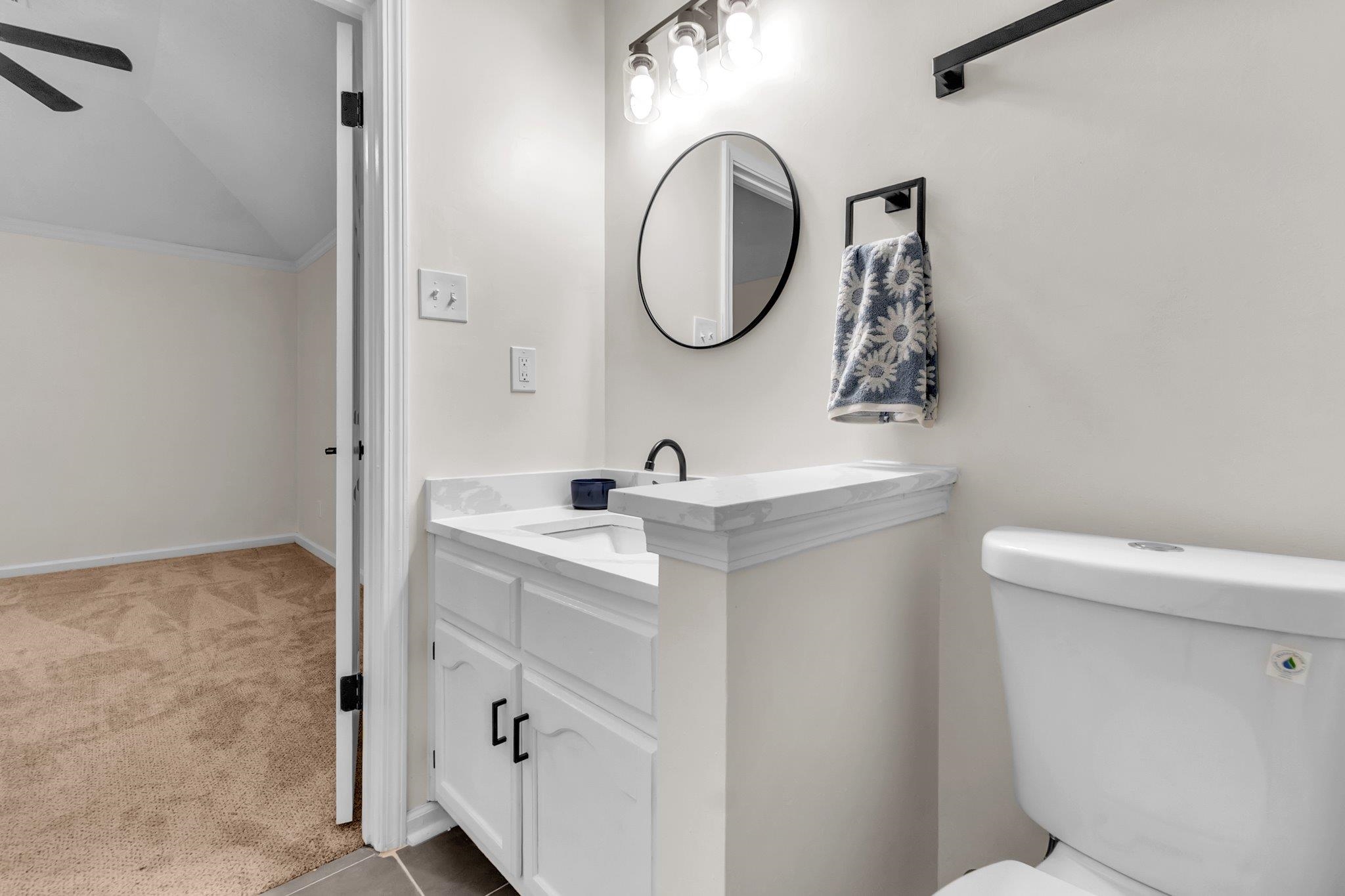 9430 Kaki Ln Property Photo 12
