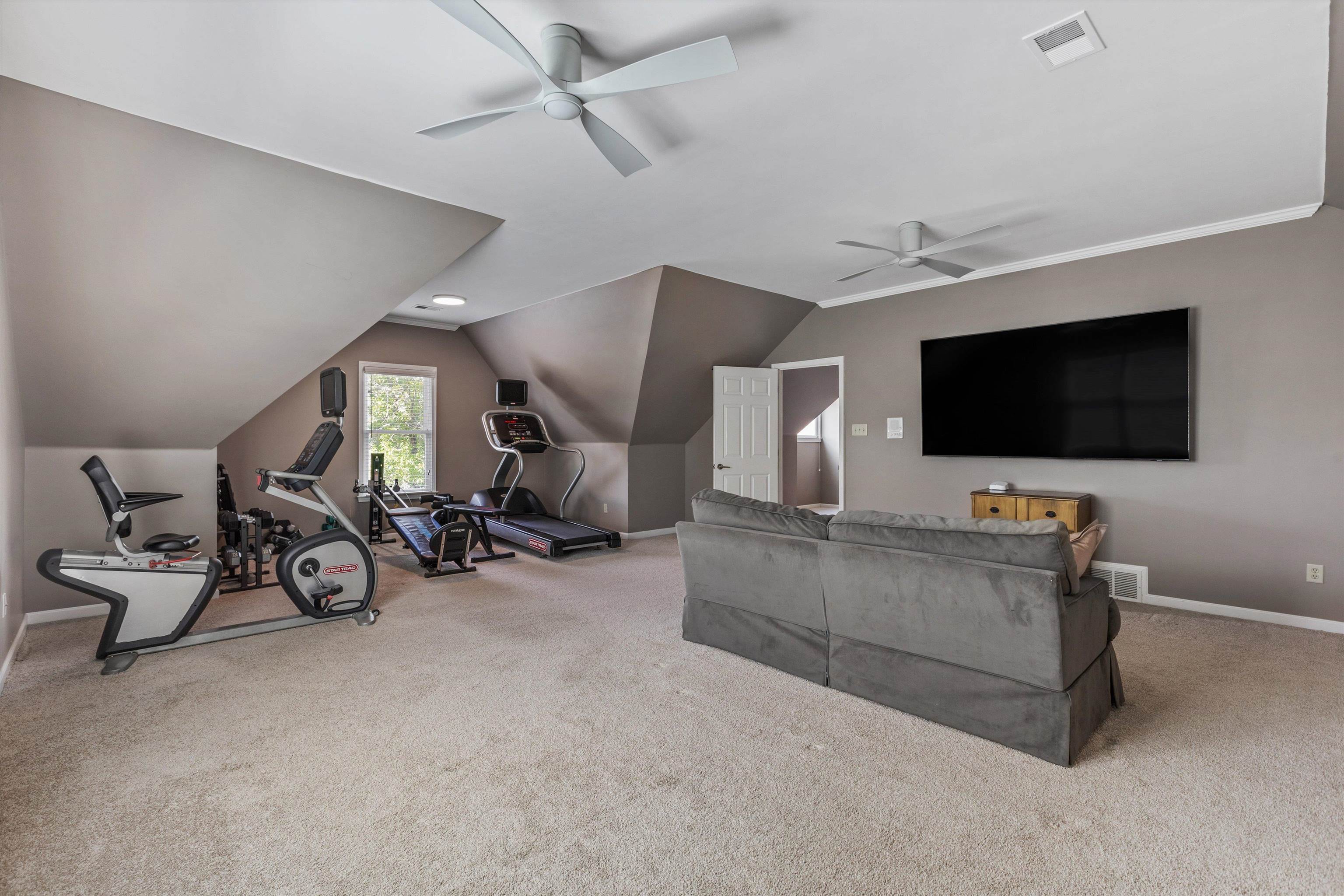 9155 Forest Estates Cv Property Photo 30