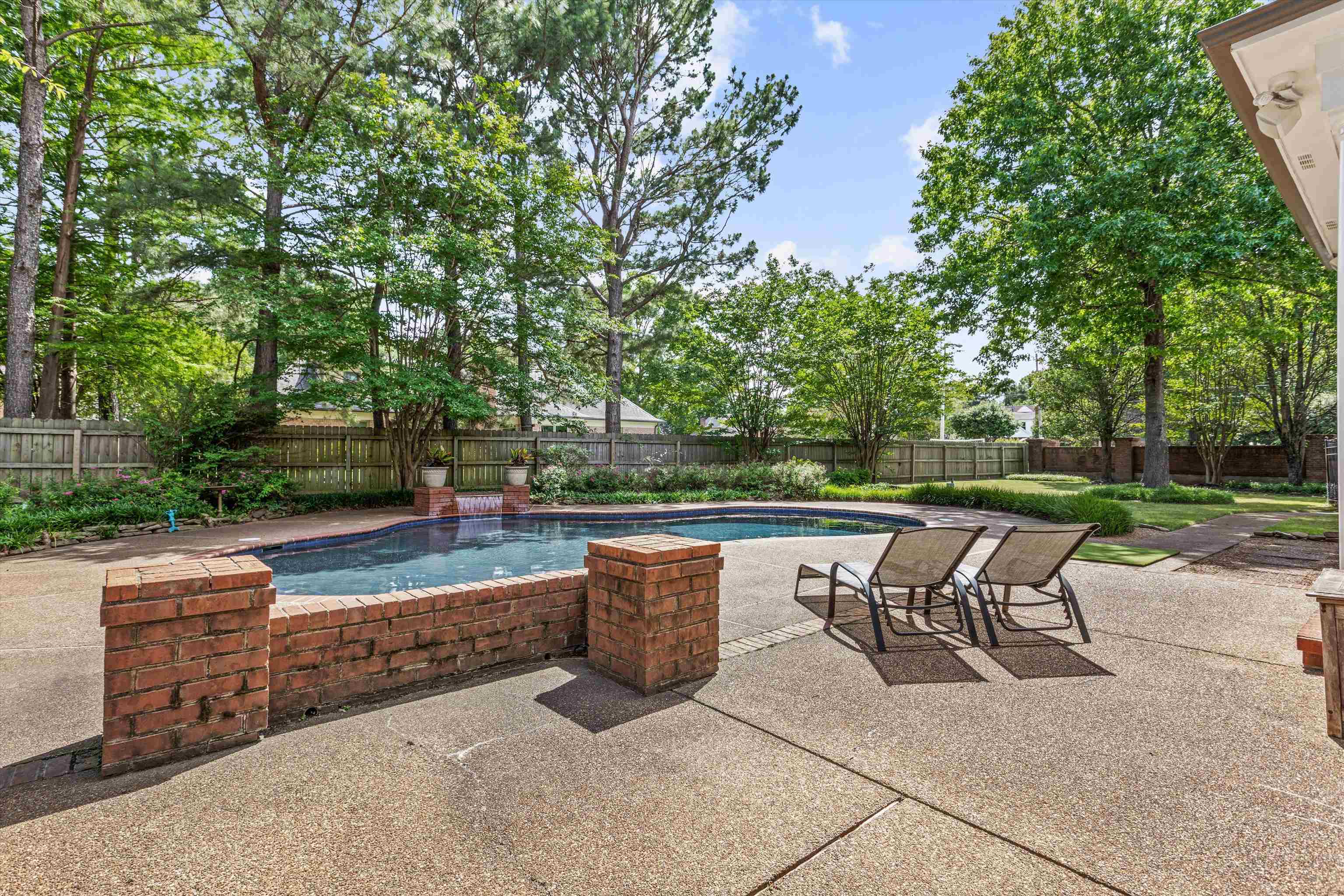 9155 Forest Estates Cv Property Photo 38