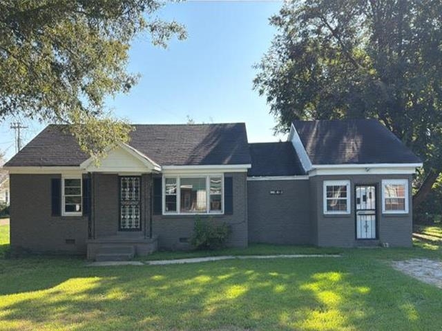 234 Central St Property Photo 1