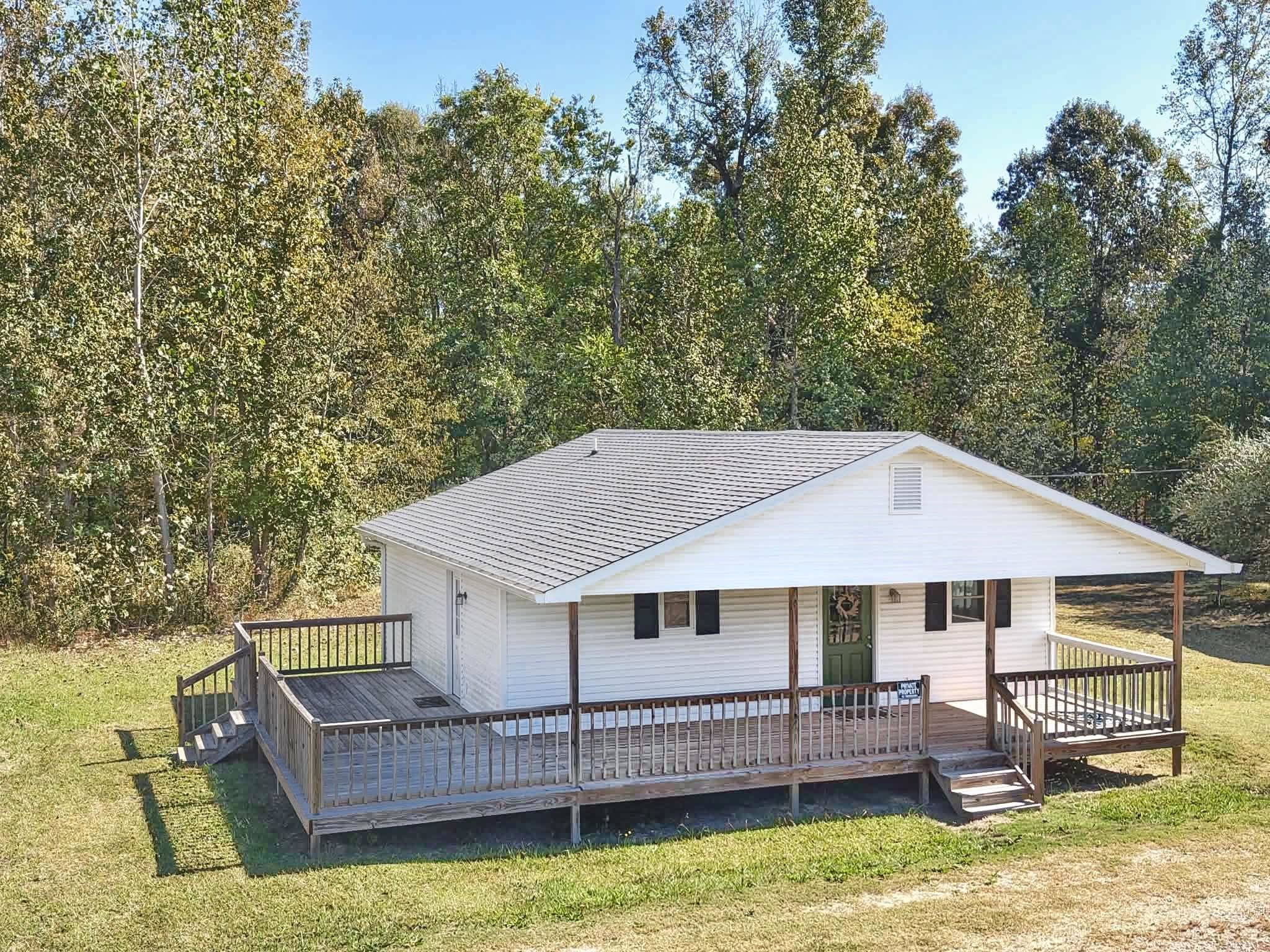 8040 45 Hwy S Property Photo 1