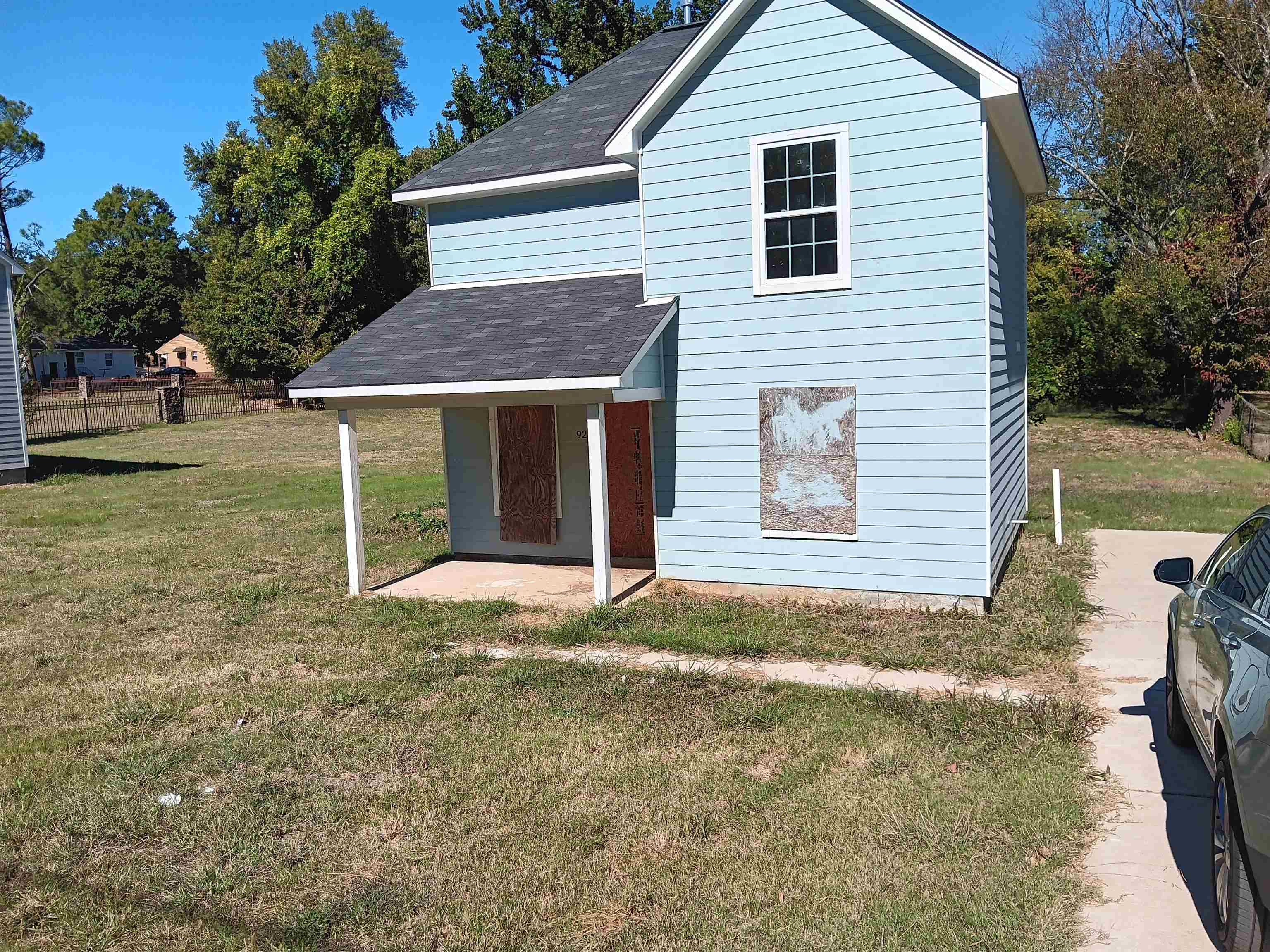 92 W Mitchell Rd Property Photo 1