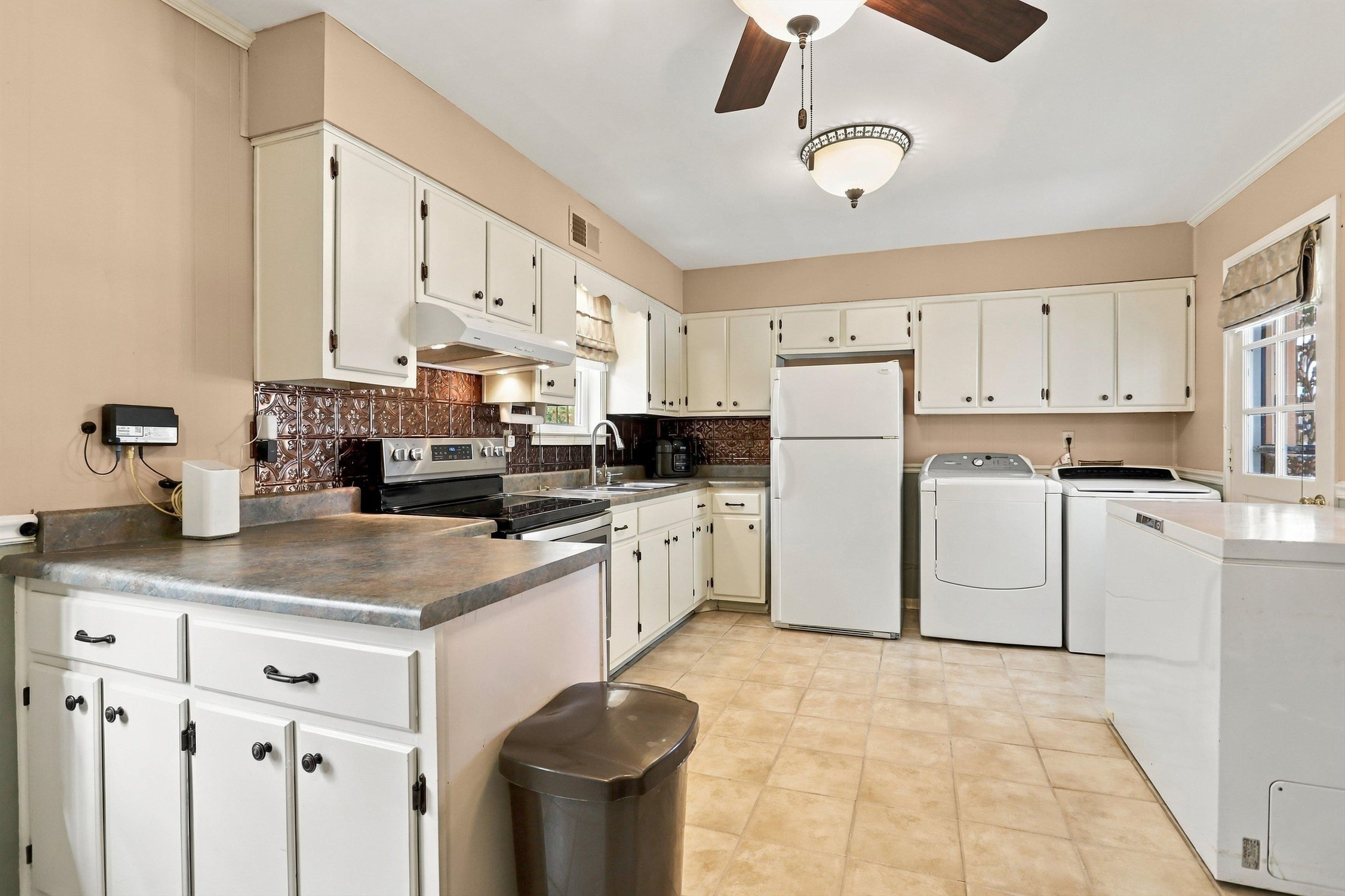 5111 Breckenwood Dr Property Photo 10