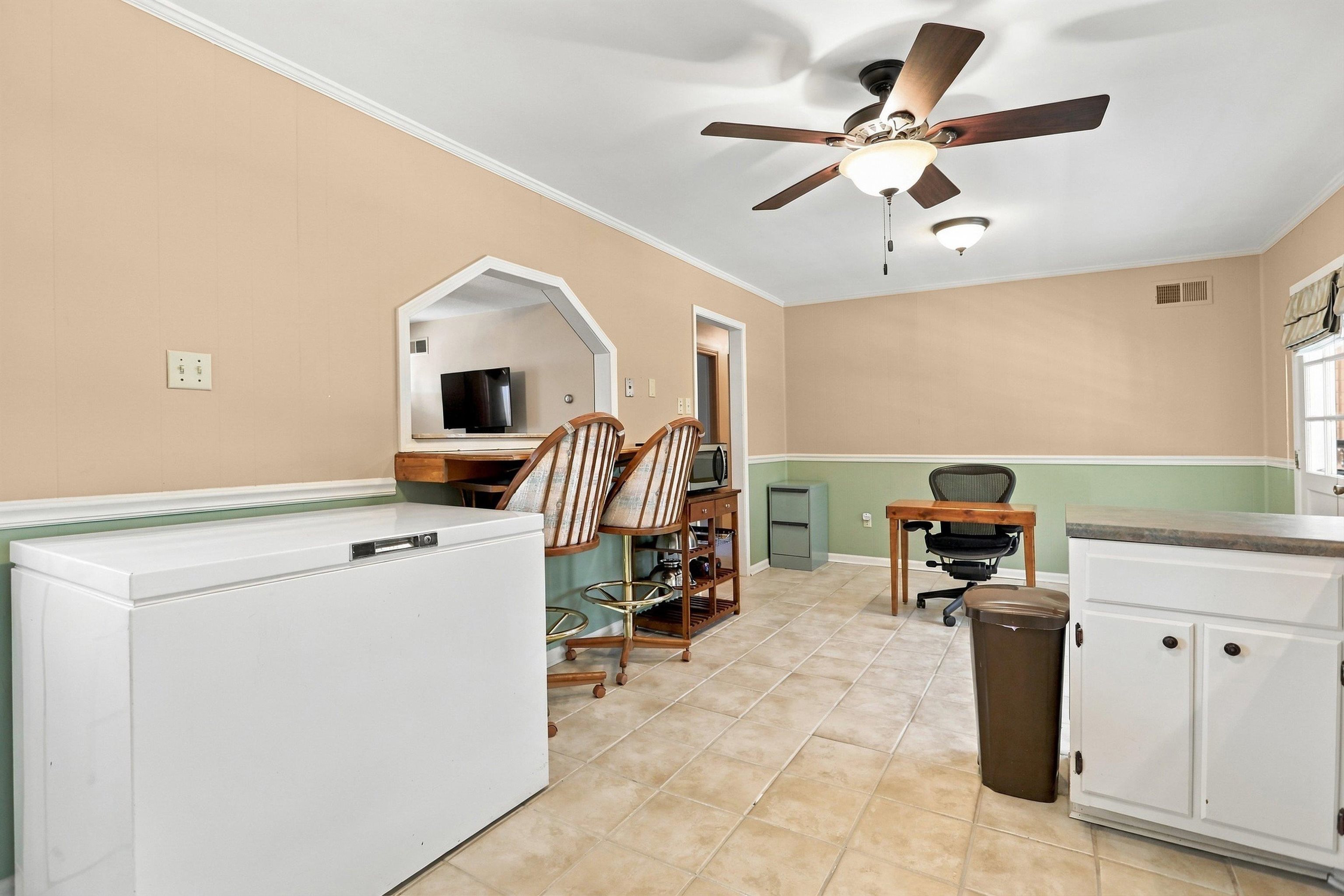 5111 Breckenwood Dr Property Photo 12