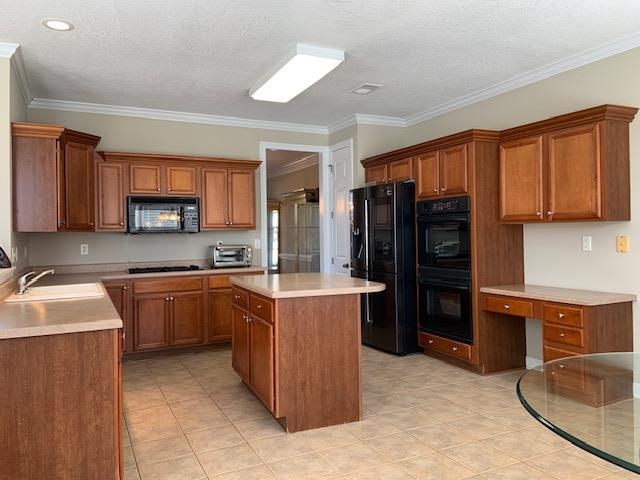 9093 Deer Meadow Dr Property Photo 7