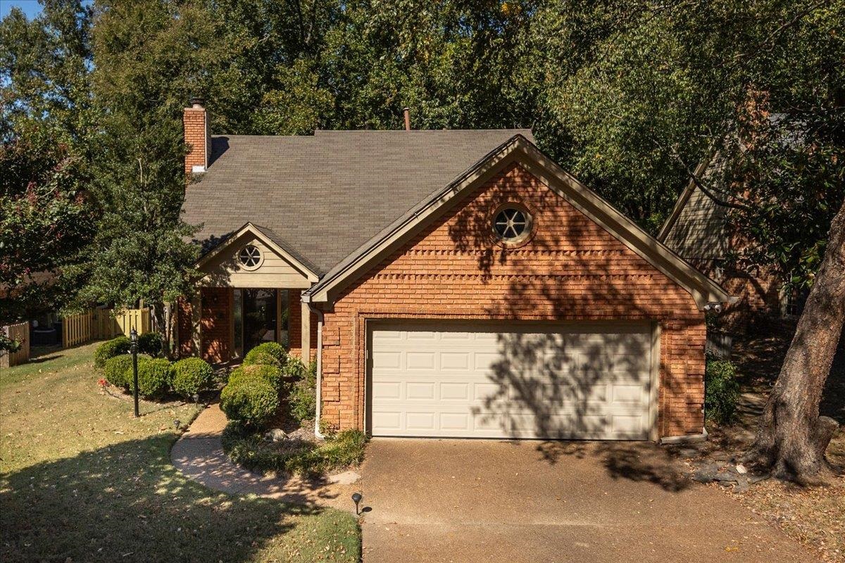 1482 Wood Trail Cir Property Photo 1