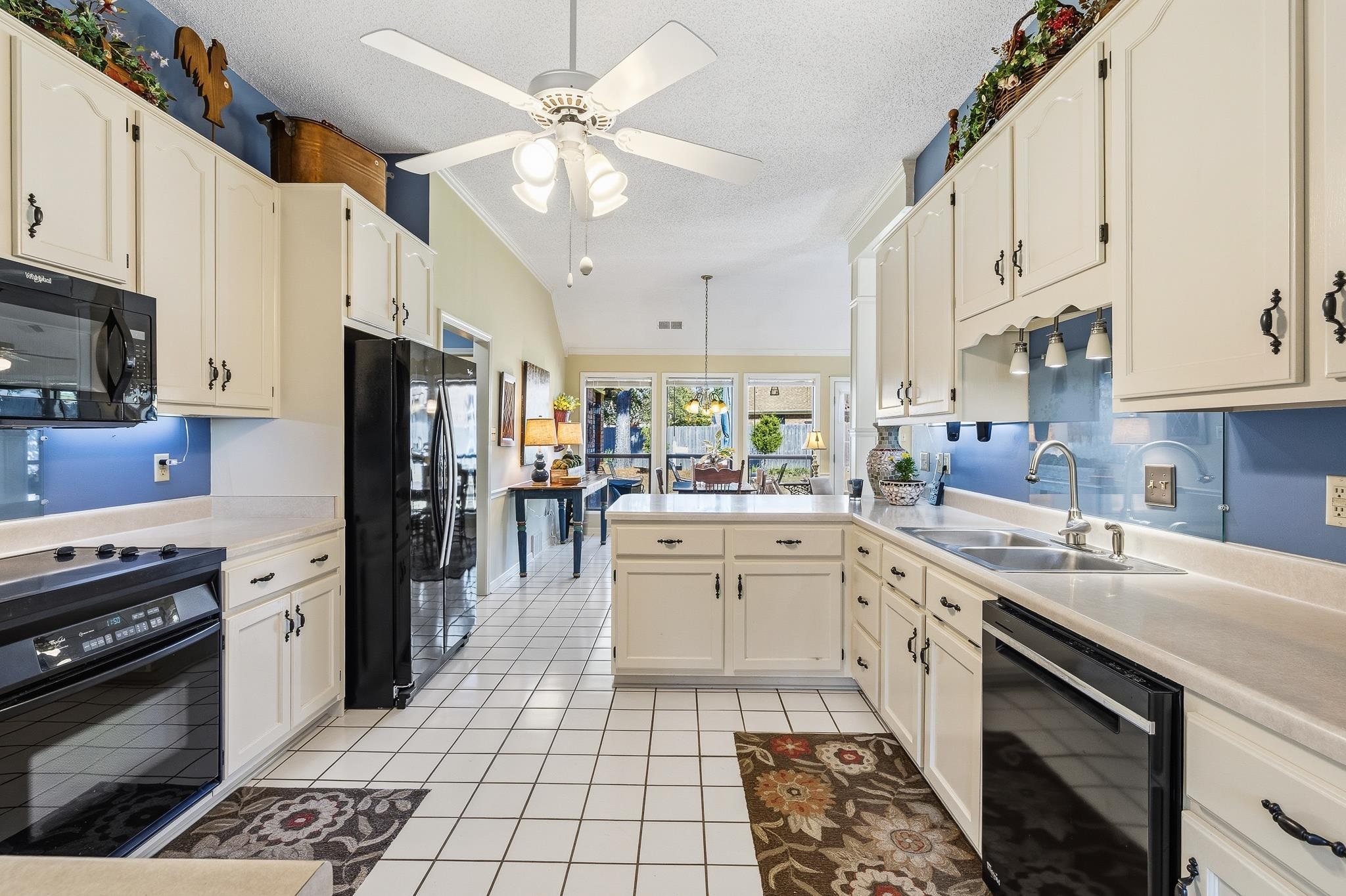 6036 Kenner Cv Property Photo 13