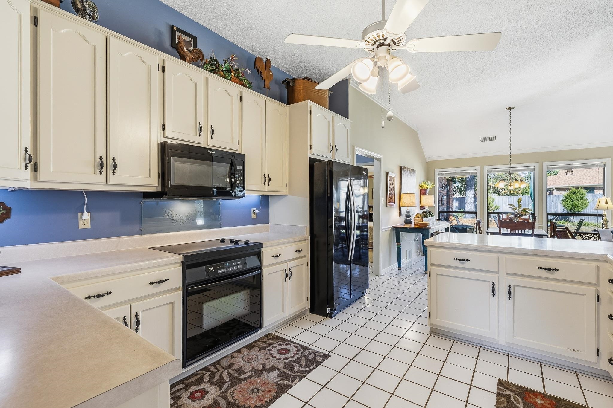 6036 Kenner Cv Property Photo 14